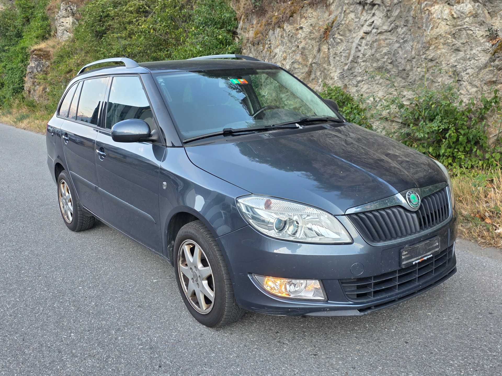 SKODA Fabia 1.2 TSI Elegance-image-8
