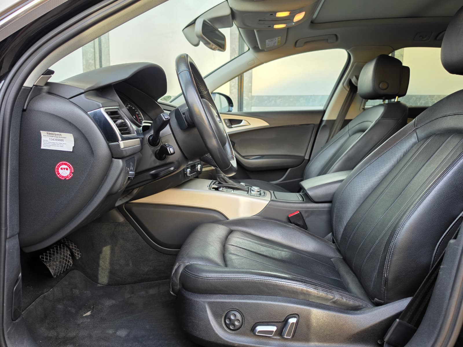 AUDI A6 ALLROAD-image-13