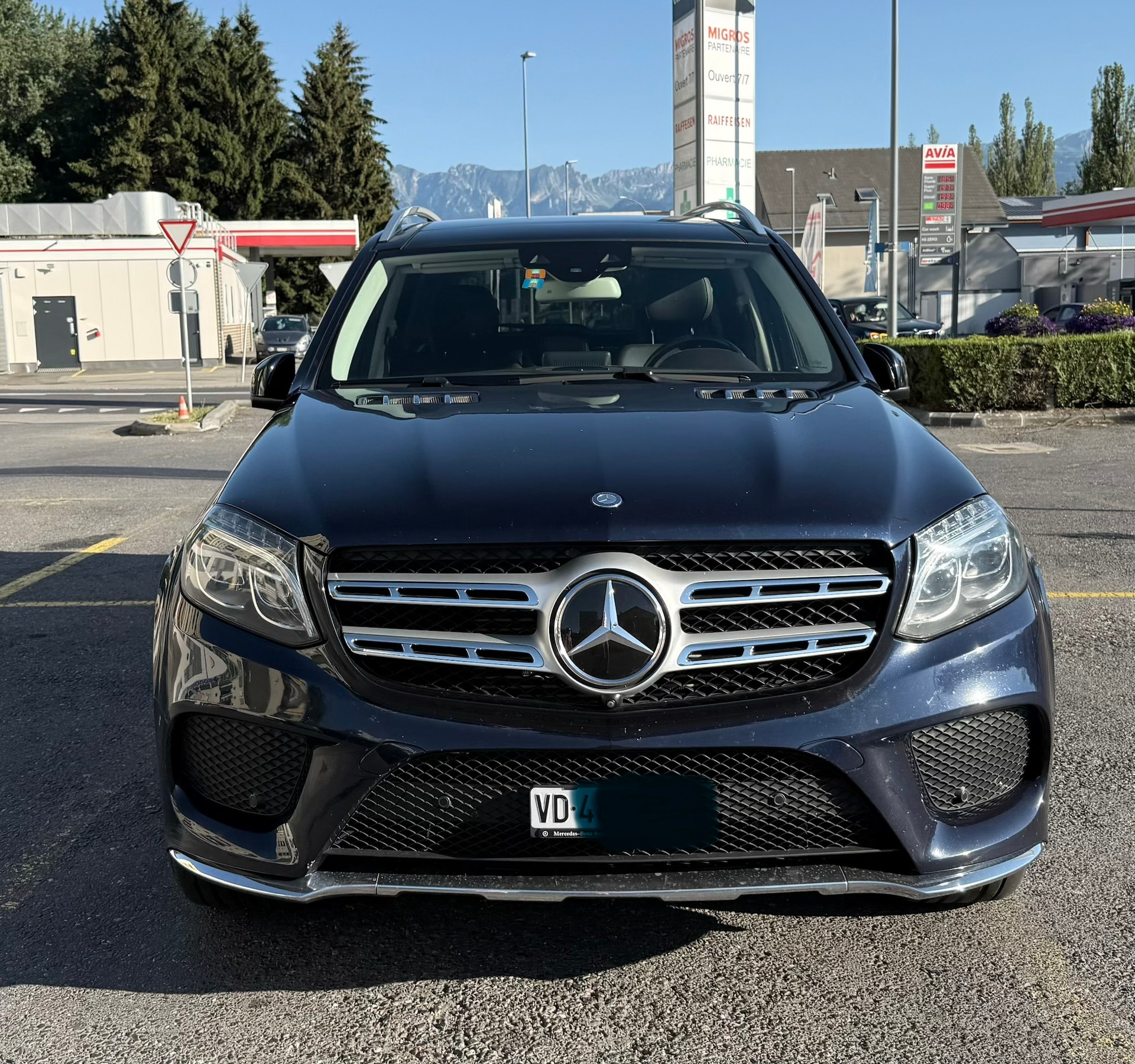 MERCEDES-BENZ GLS 350 d V6-image-1