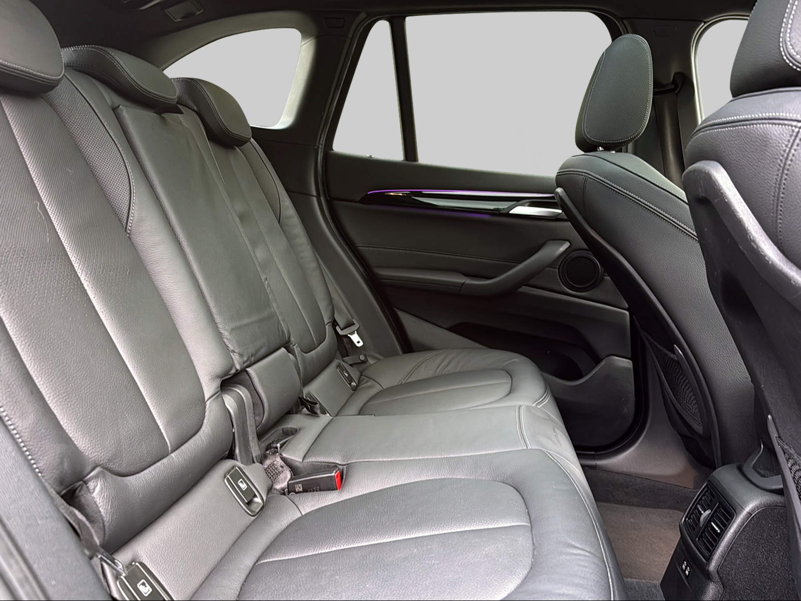 BMW X1 xDrive 25e M Sport Steptronic-image-13