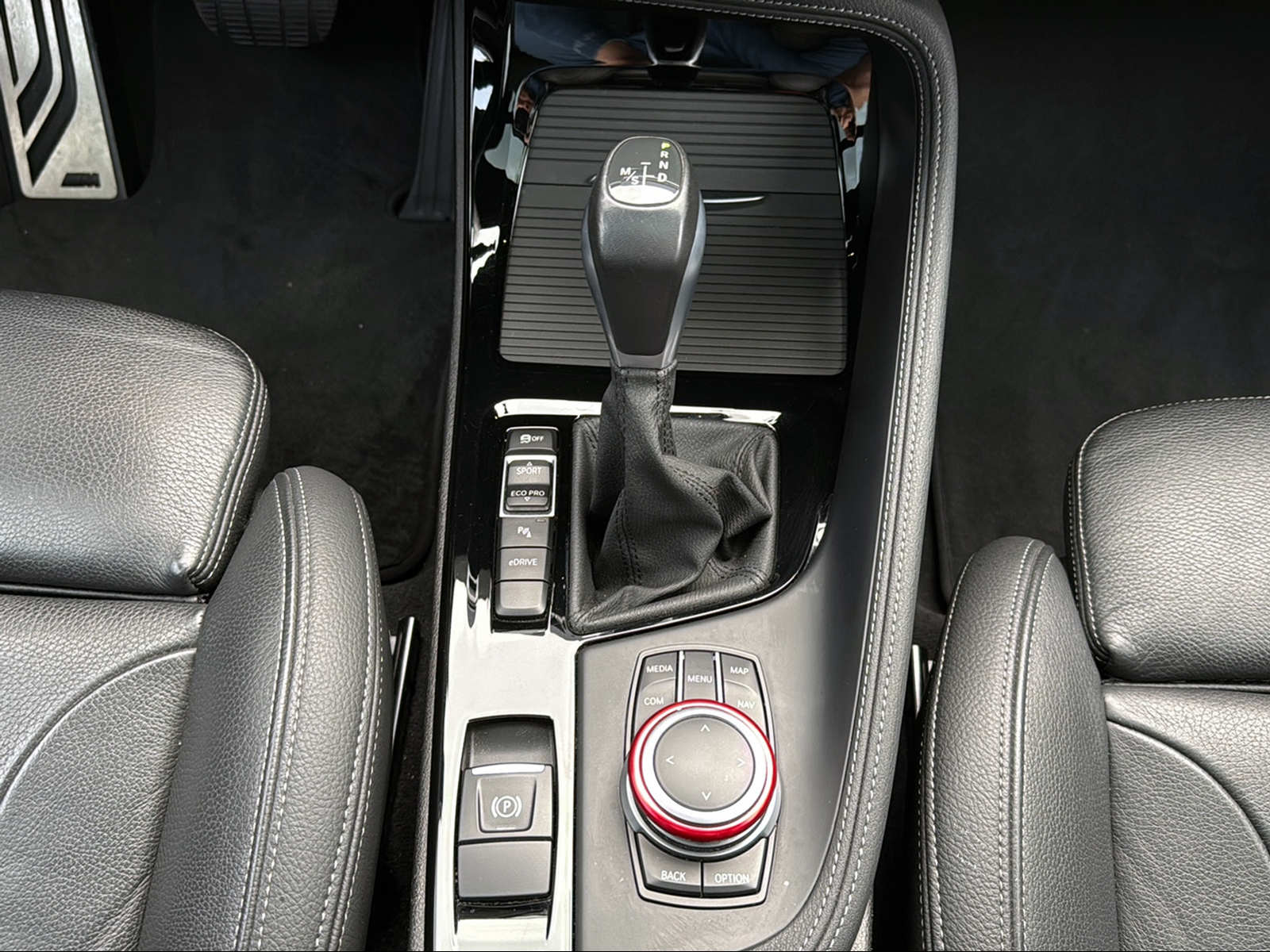 BMW X1 xDrive 25e M Sport Steptronic-image-10