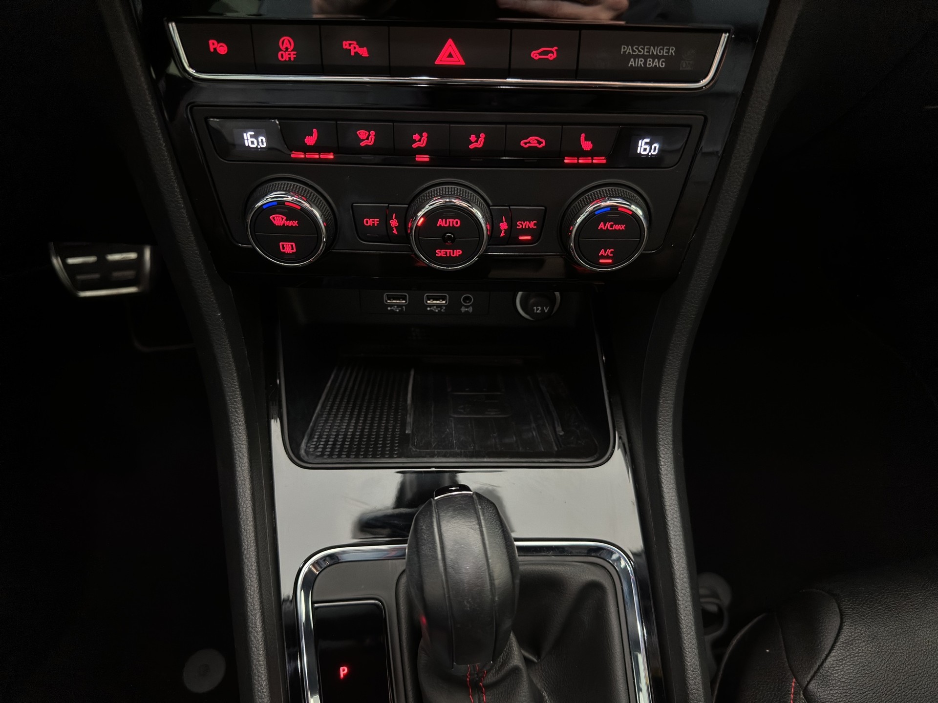SEAT Ateca 1.4 TSI FR DSG-image-19