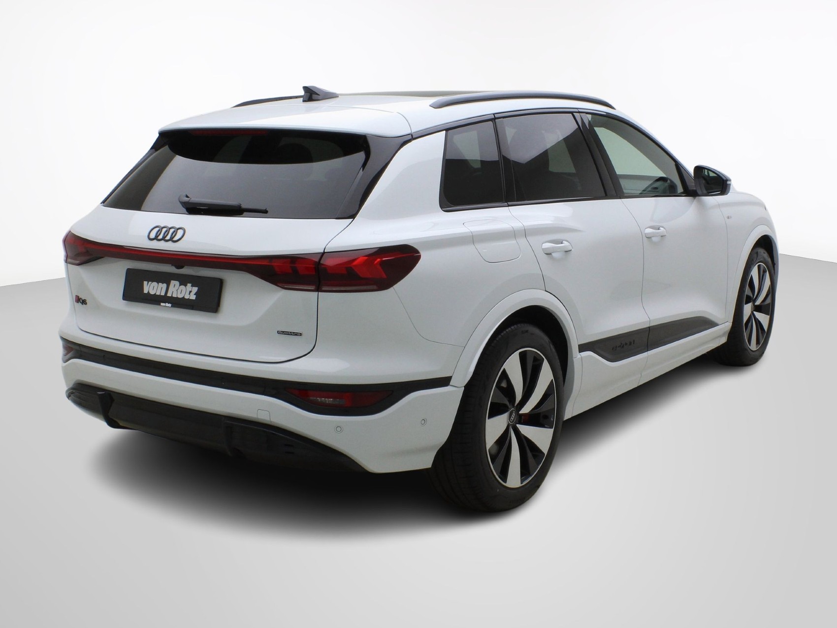 AUDI Q6 e-tron S line quattro **Audi Werksgarantie bis 03/2031**-image-4