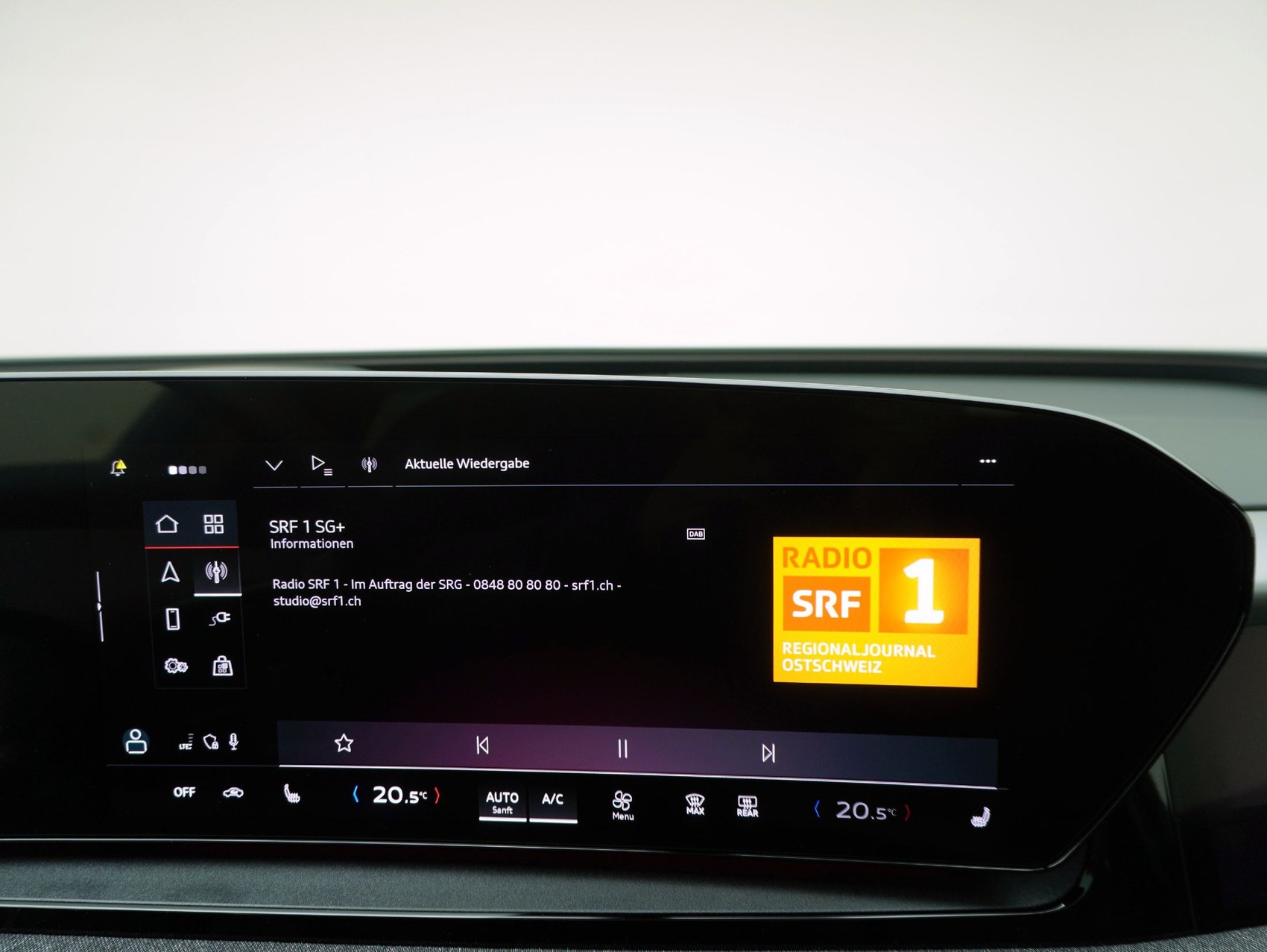 AUDI Q6 e-tron S line quattro **Audi Werksgarantie bis 03/2031**-image-22