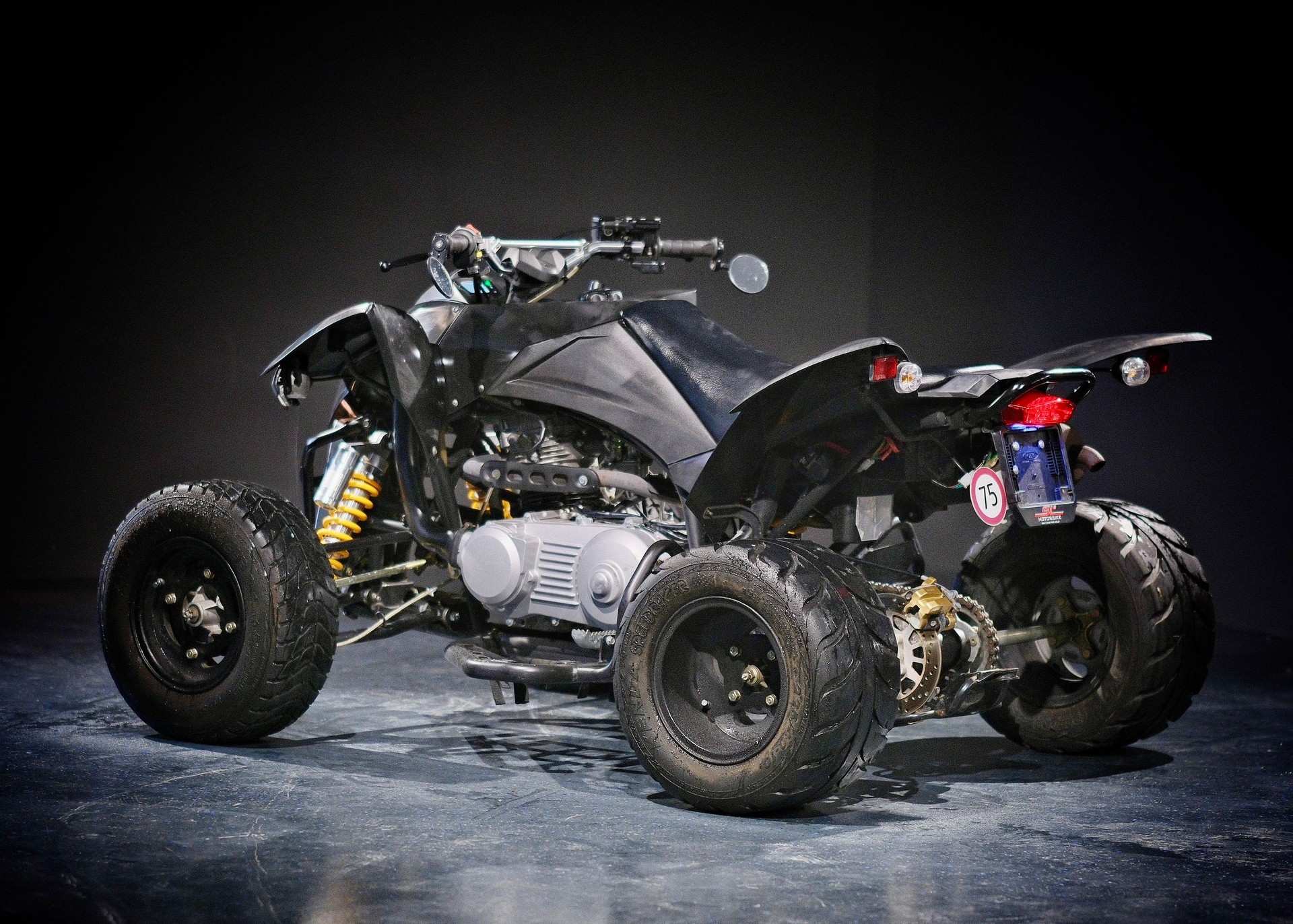 SMC (SM) Ram 323 Racing Edition-image-3