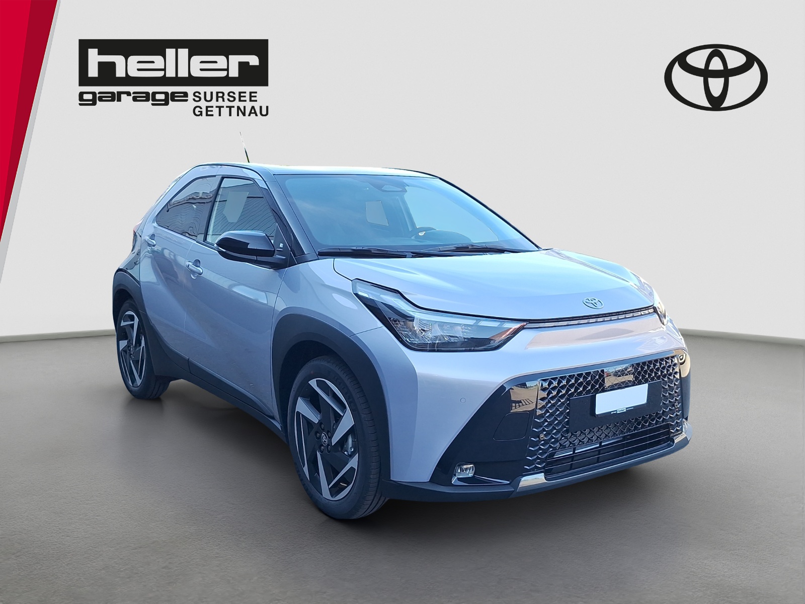 TOYOTA Aygo X 1.5 VVT-i HSD Style-image-6
