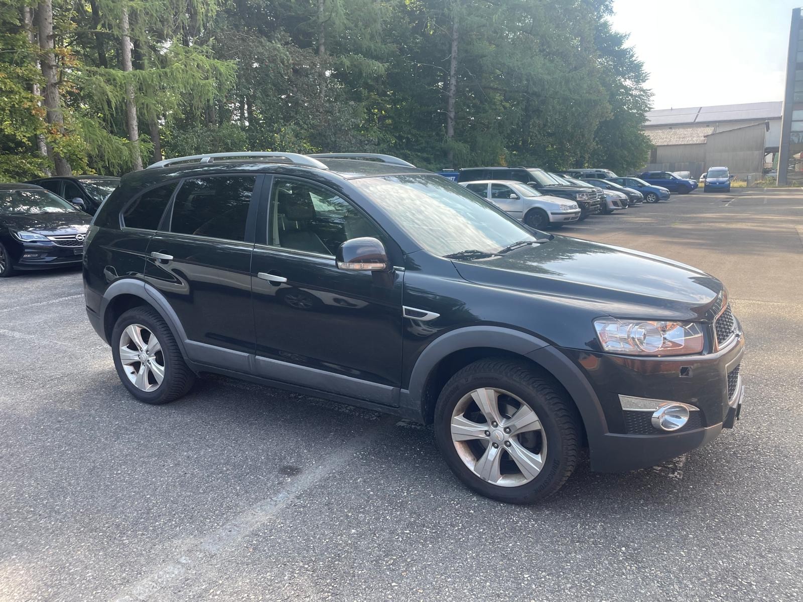 CHEVROLET Captiva 2.2 VCDi LTZ 4WD Automatic-image-3