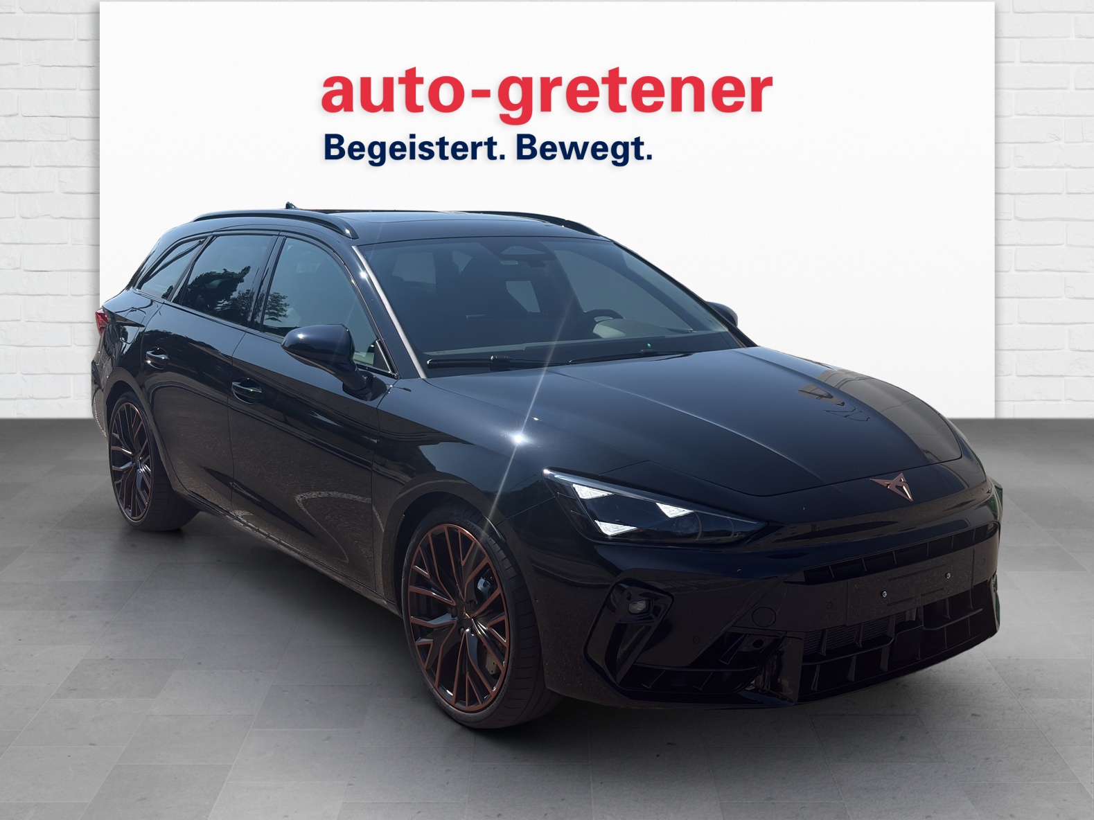 CUPRA Leon ST 2.0 TSI 333 VZ 4Drive DSG-showroom-element-3