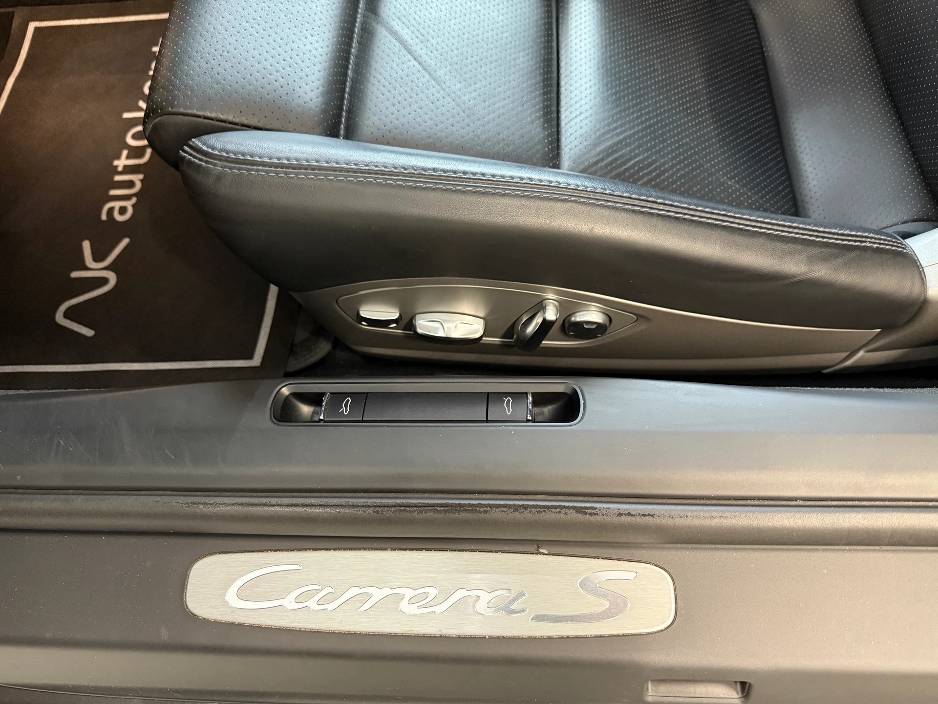 PORSCHE 911 Cabrio Carrera S PDK-image-14