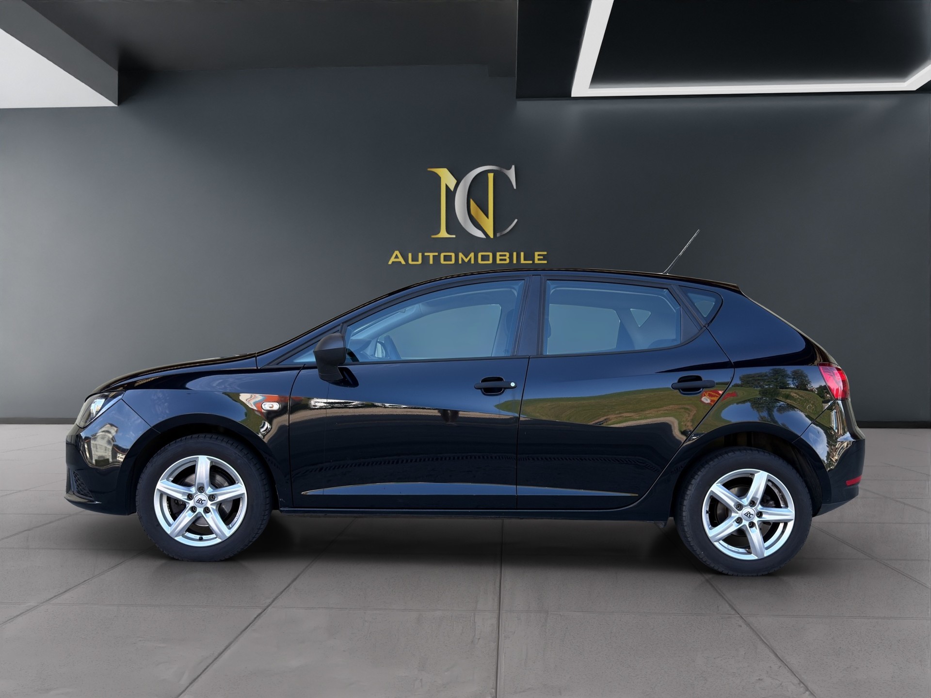 SEAT Ibiza SC 1.2 TSI Style-showroom-element-2