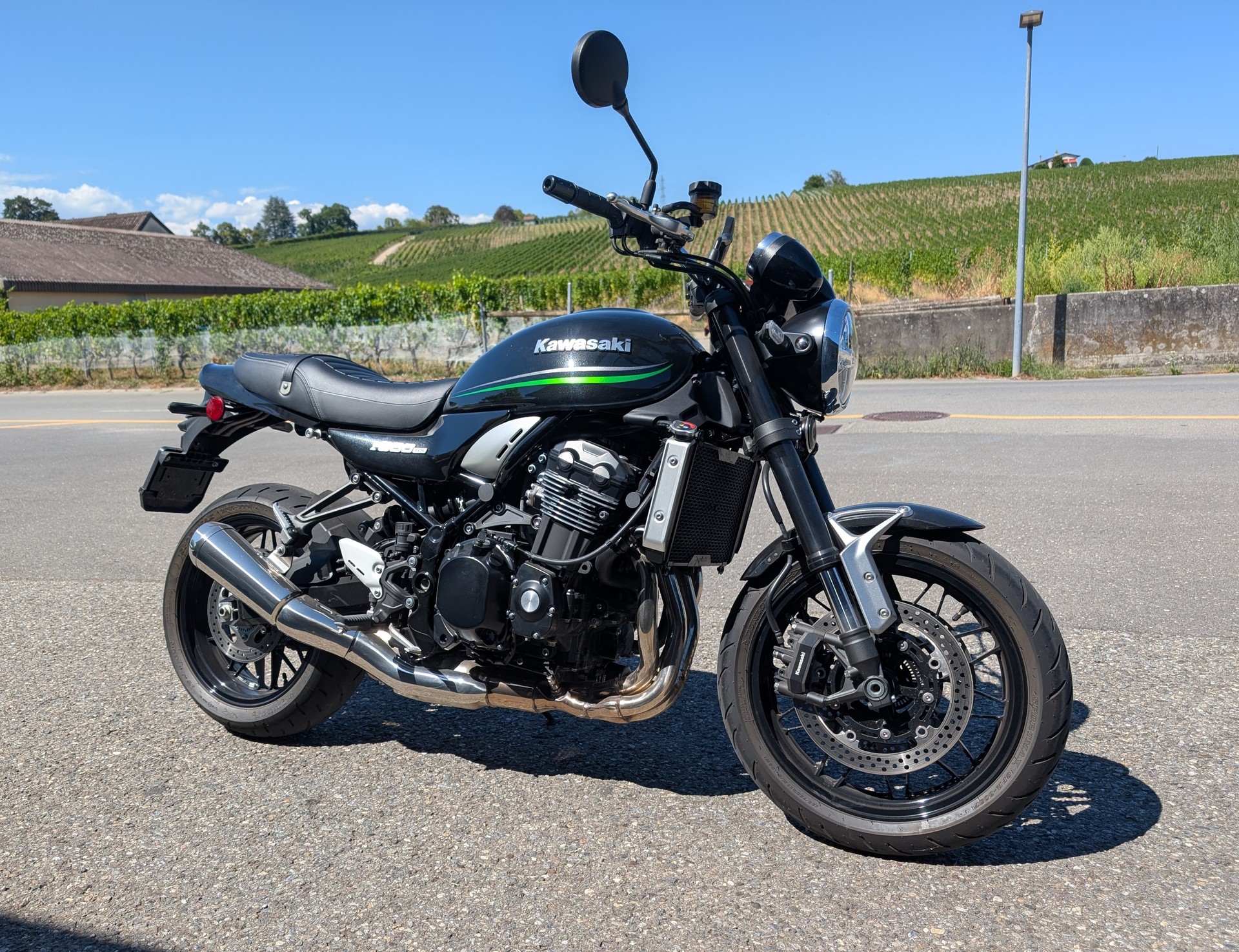 KAWASAKI Z 900 RS-image-0