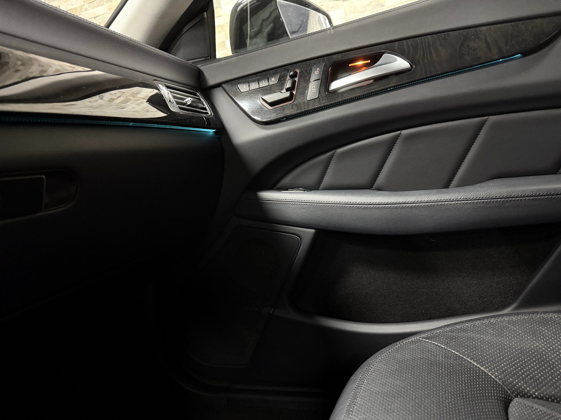MERCEDES-BENZ CLS 350 7G-Tronic-image-19