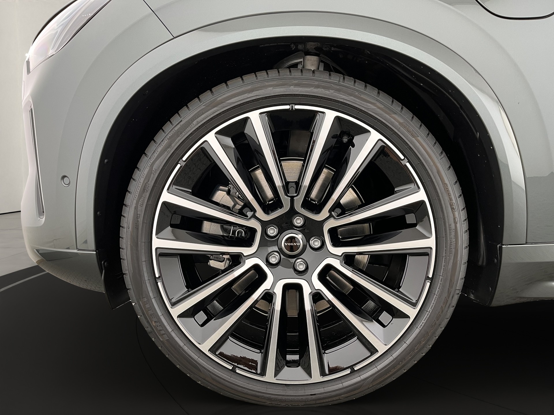 VOLVO XC90 2.0 T8 TE Ultra Dark eAWD-image-6