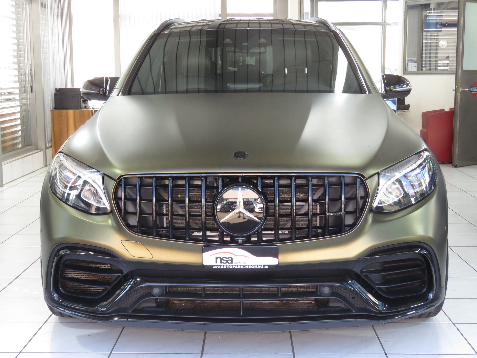 MERCEDES-BENZ GLC 63 S AMG 4-Matic+ 9G-Tronic (Automat, AHK 2'170 kg) "foliert"-showroom-element-1
