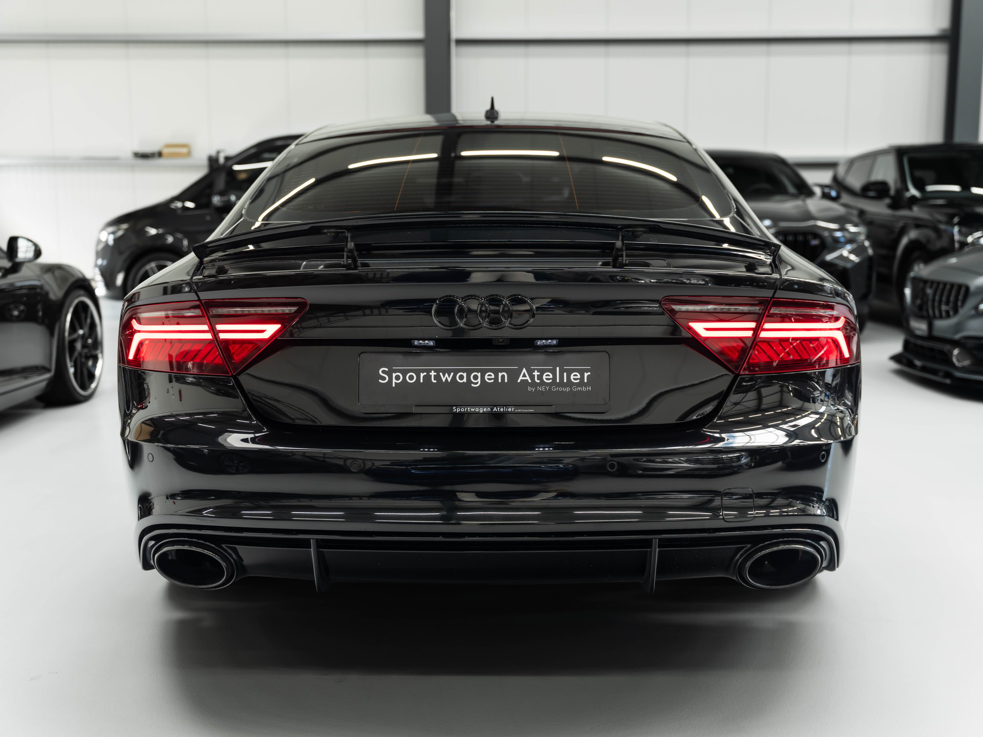 AUDI RS7 Sportback 4.0 TFSI V8 quattro S-tronic-showroom-element-2