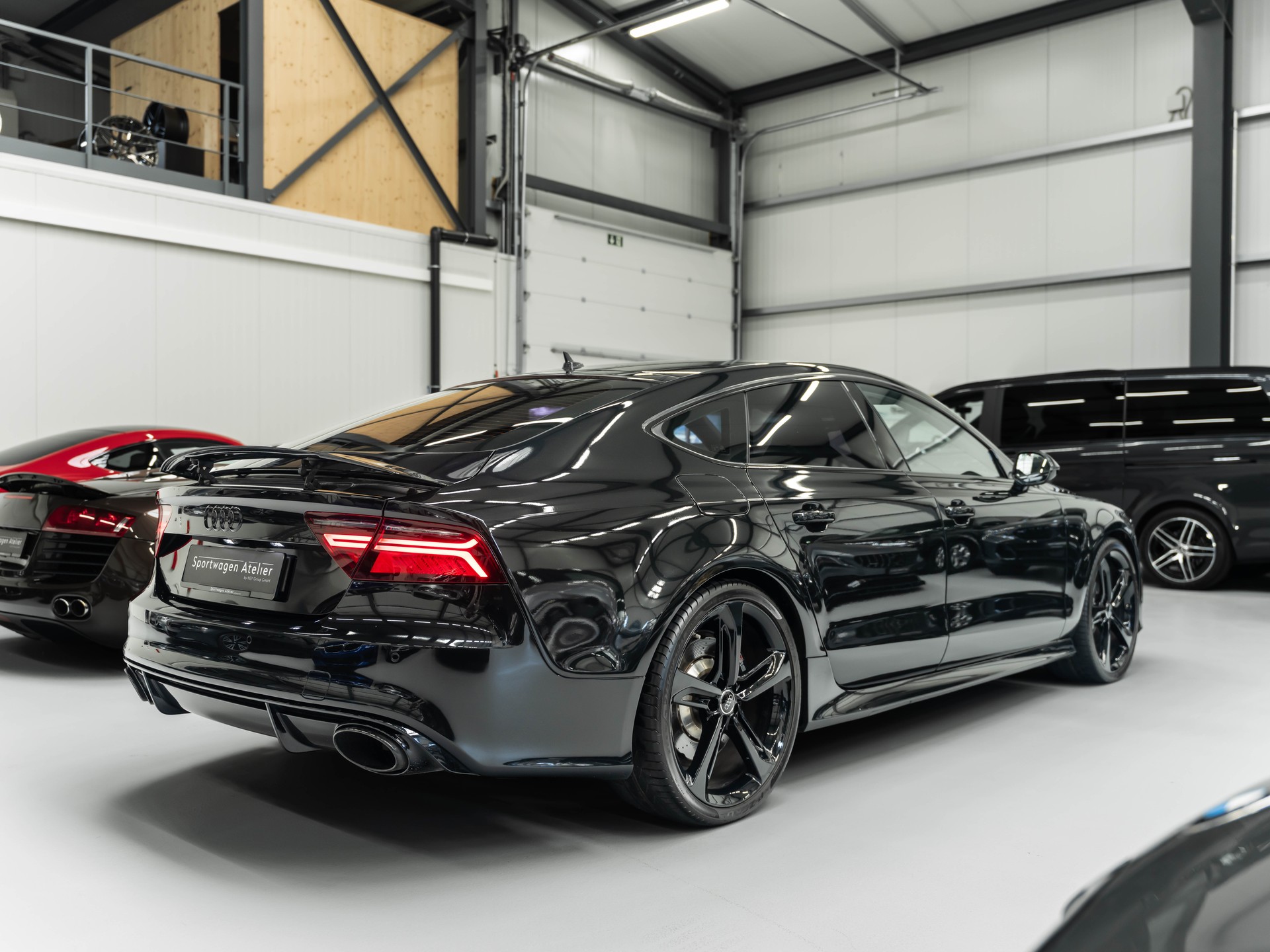AUDI RS7 Sportback 4.0 TFSI V8 quattro S-tronic-showroom-element-3