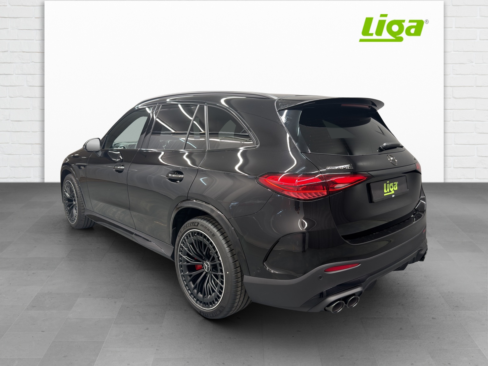 MERCEDES-BENZ AMG GLC 53 4Matic+-showroom-element-3