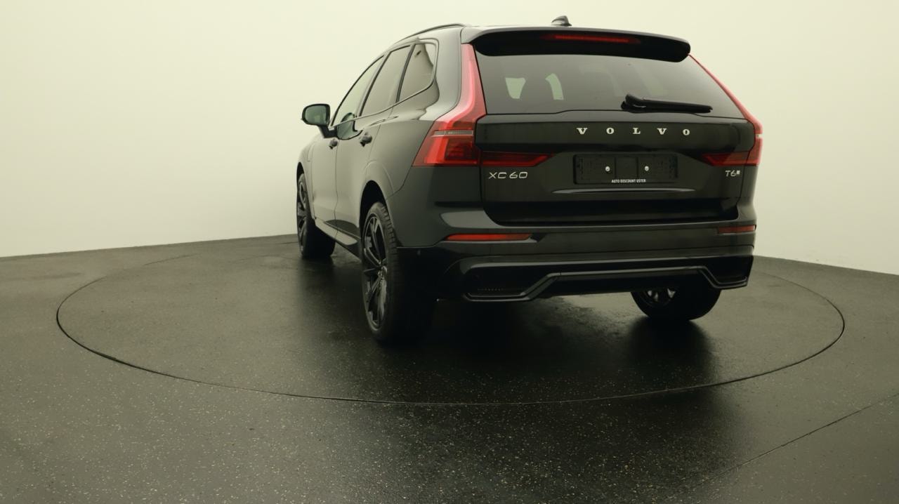 VOLVO XC60 T6 eAWD PluginHybrid Plus Dark Geartronic-showroom-element-3