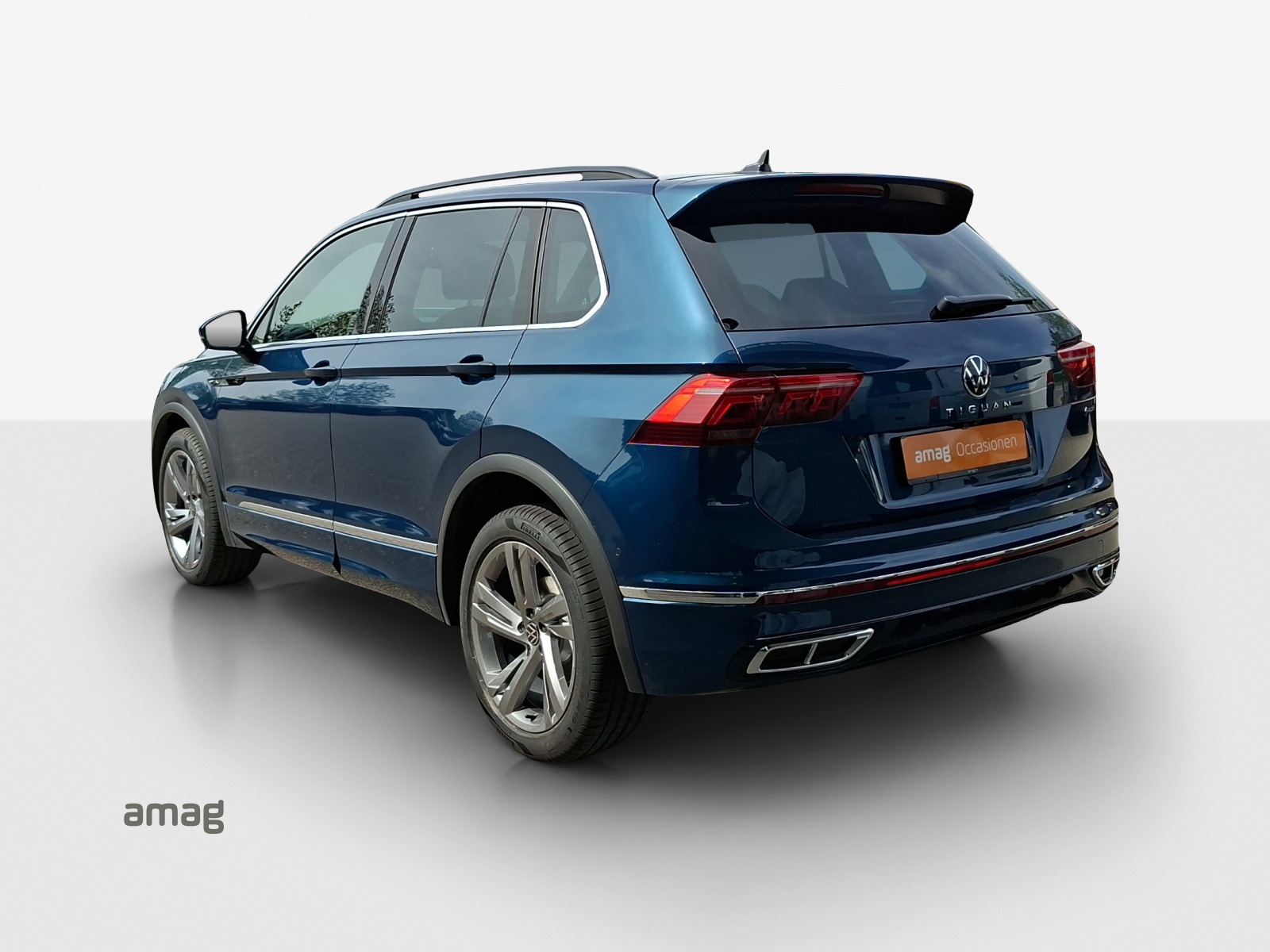 VW Tiguan 2.0TSI R-Line 4Motion DSG-showroom-element-2