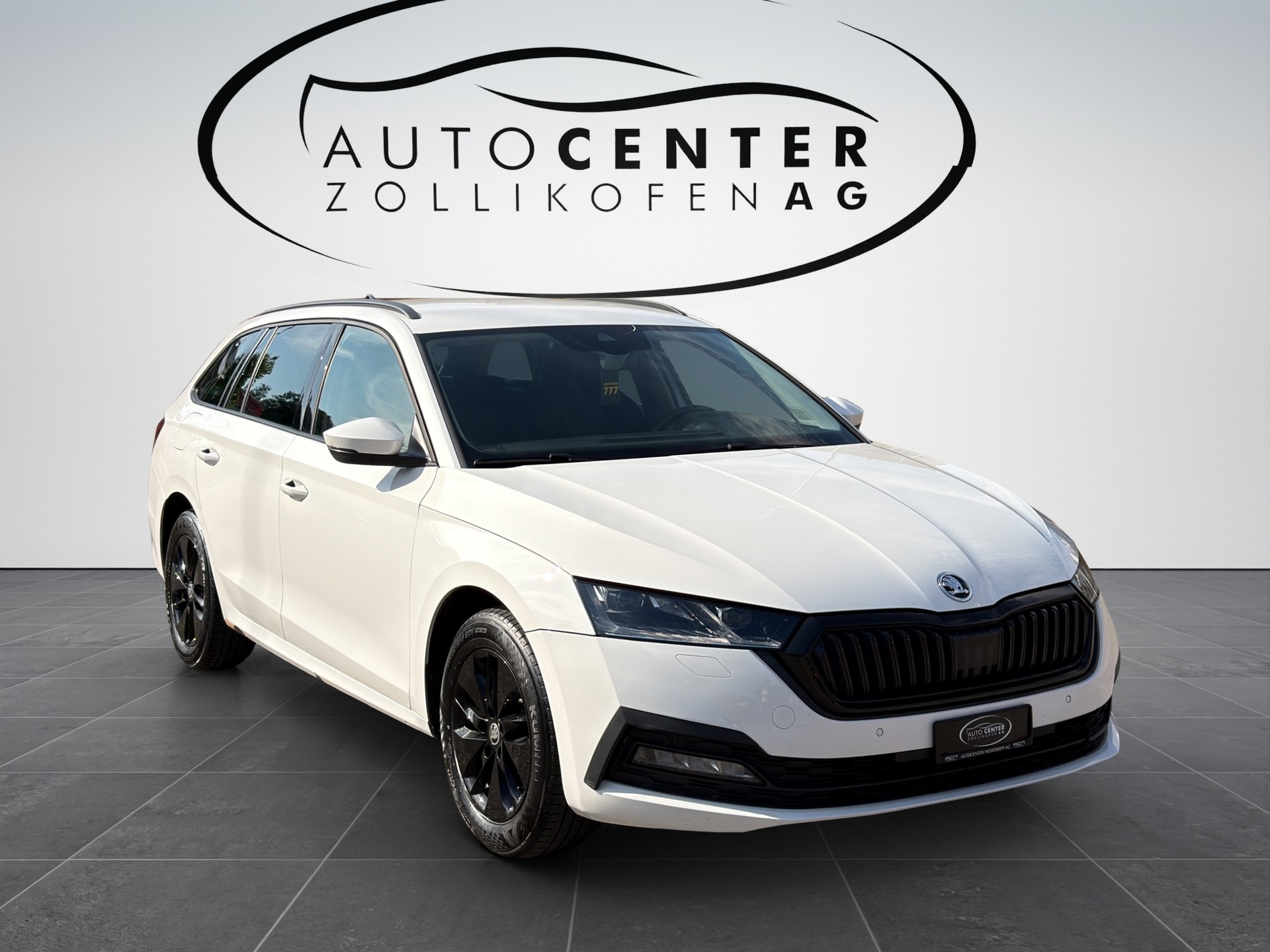 SKODA Octavia Combi 2.0 TDI DSG Ambition 4x4-showroom-element-1