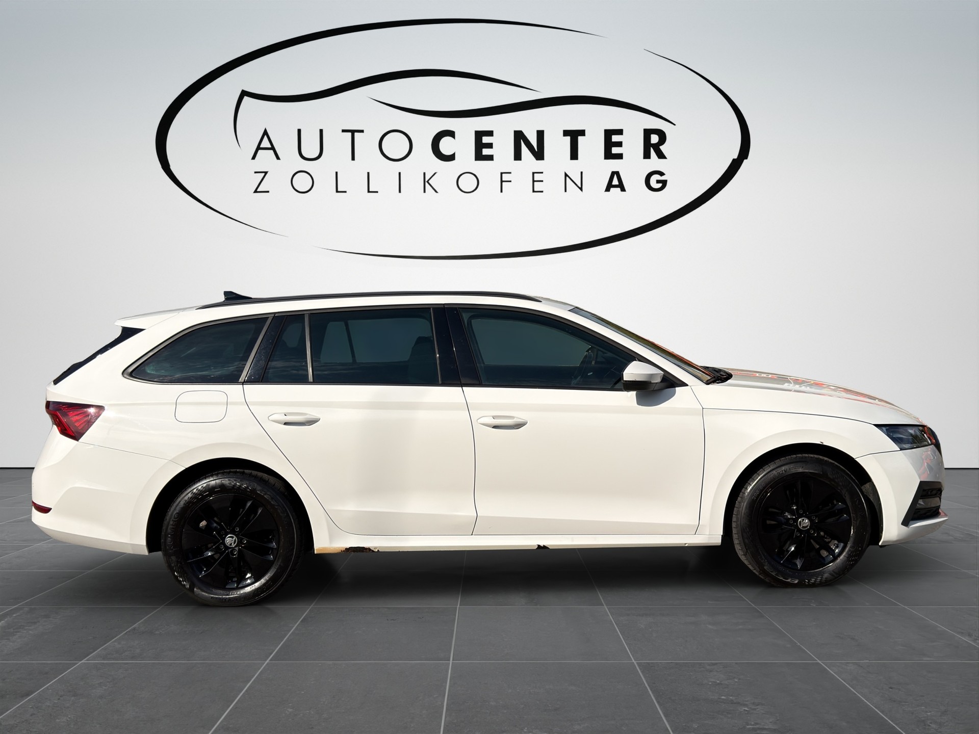 SKODA Octavia Combi 2.0 TDI DSG Ambition 4x4-showroom-element-3