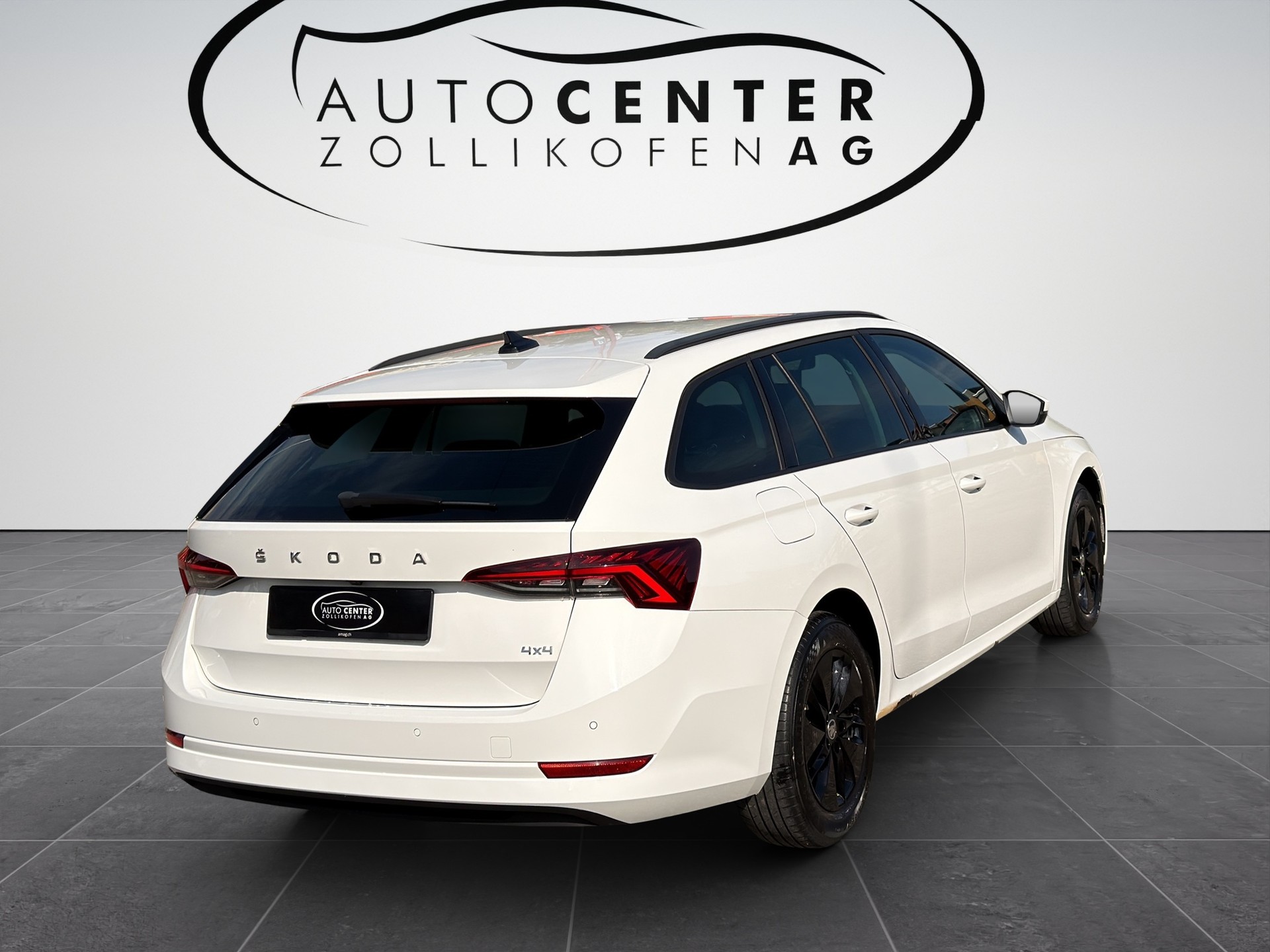 SKODA Octavia Combi 2.0 TDI DSG Ambition 4x4-image-6