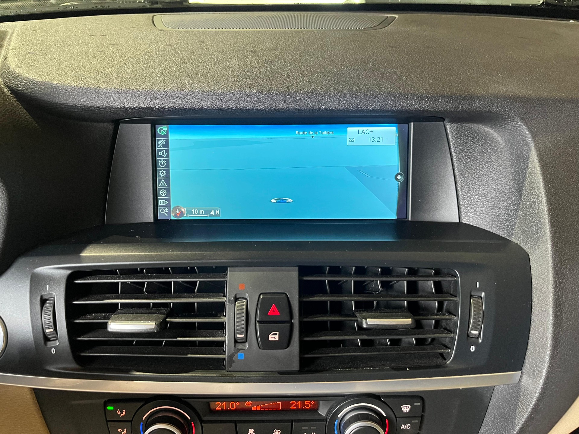 BMW X3 xDrive 20d-image-19