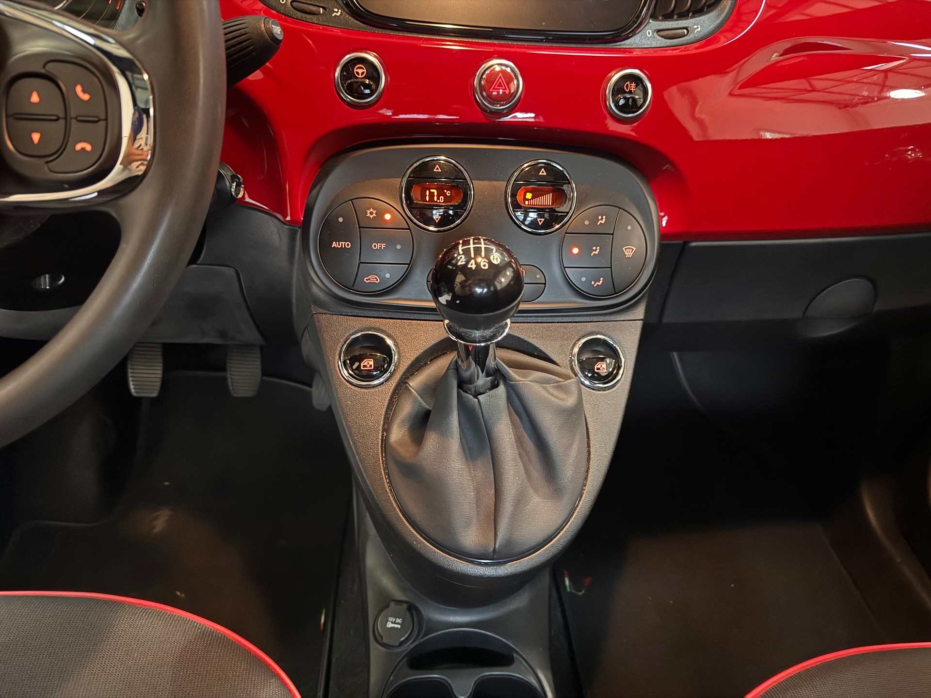 FIAT 500 1.0 N3 MildHybrid Swiss Edition-image-8