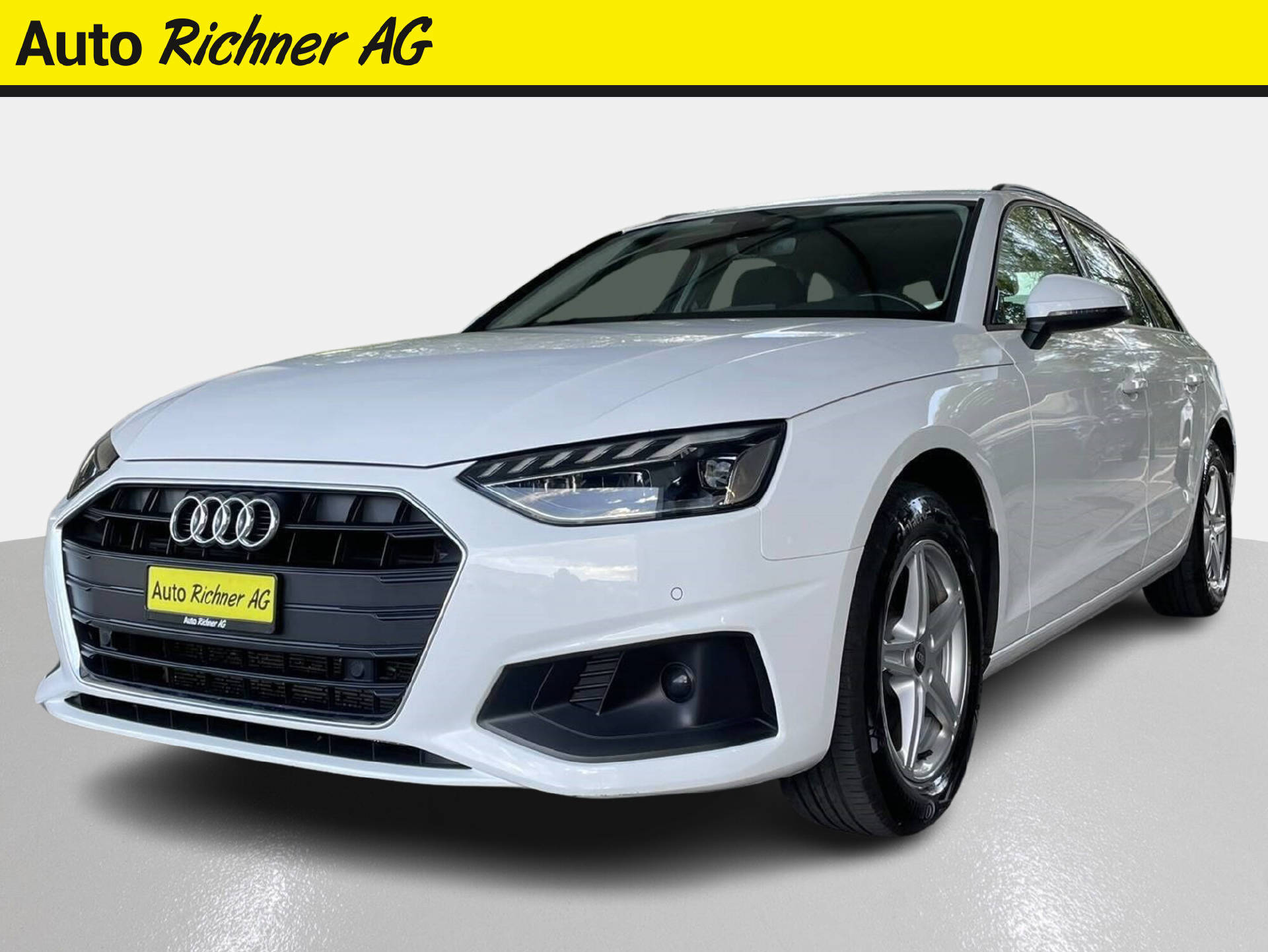 AUDI A4 Avant 2.0 35 TDI Attraction S-Tronic-showroom-element-1