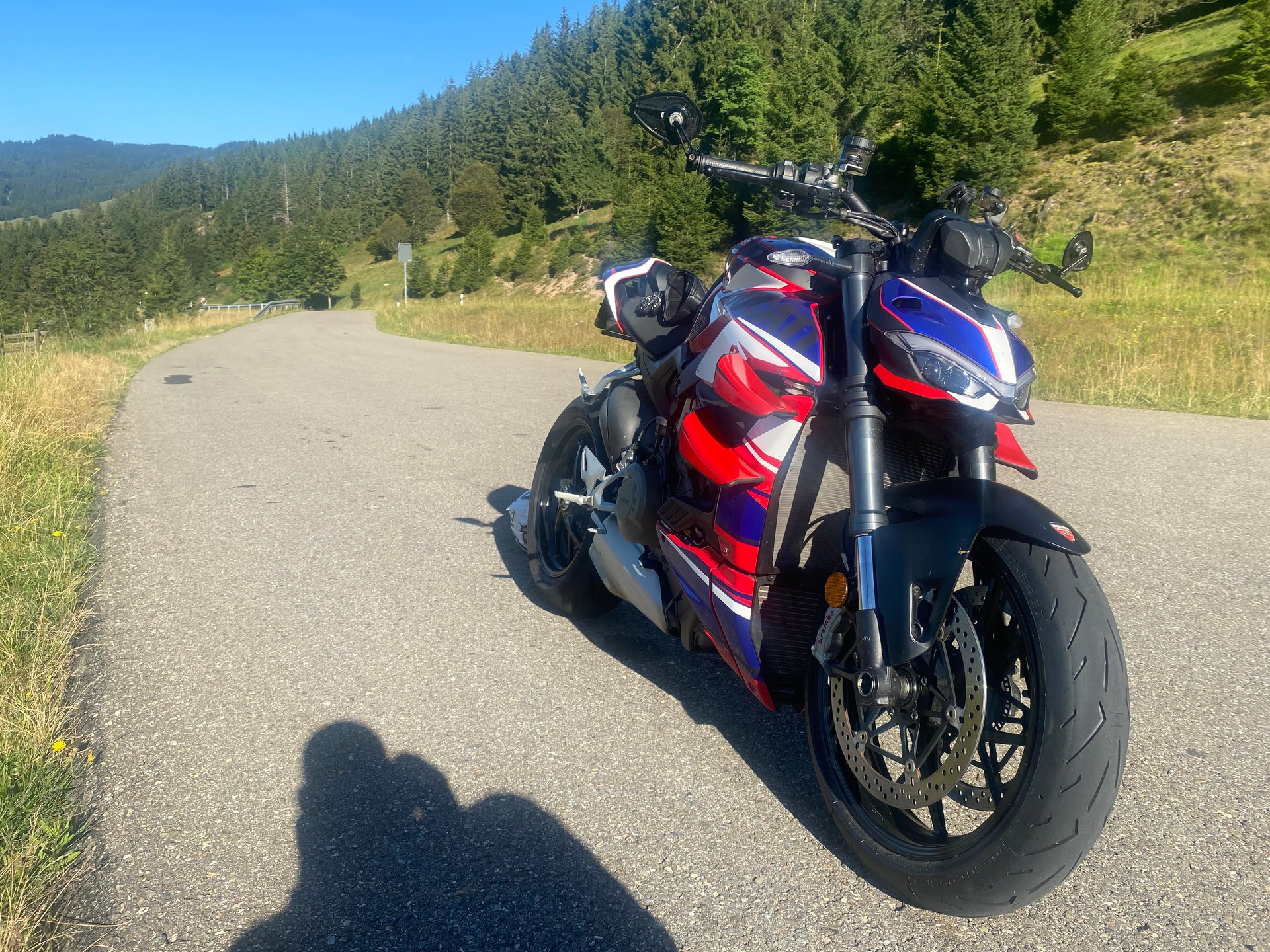 DUCATI STREETFIGHTER V4-image-0