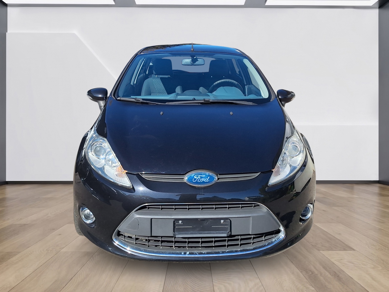 FORD Fiesta 1.4 16V Titanium-showroom-element-1