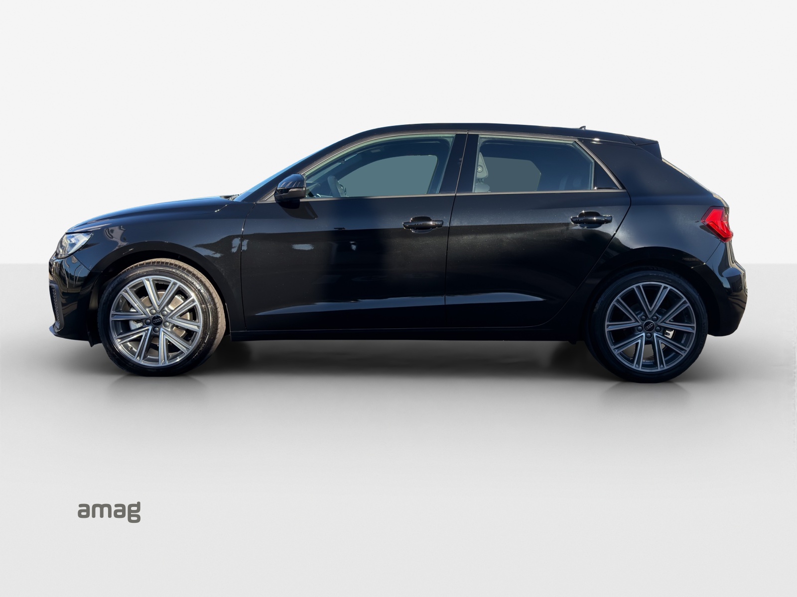 AUDI A1 Sportback 30 TFSI S-tronic-showroom-element-1