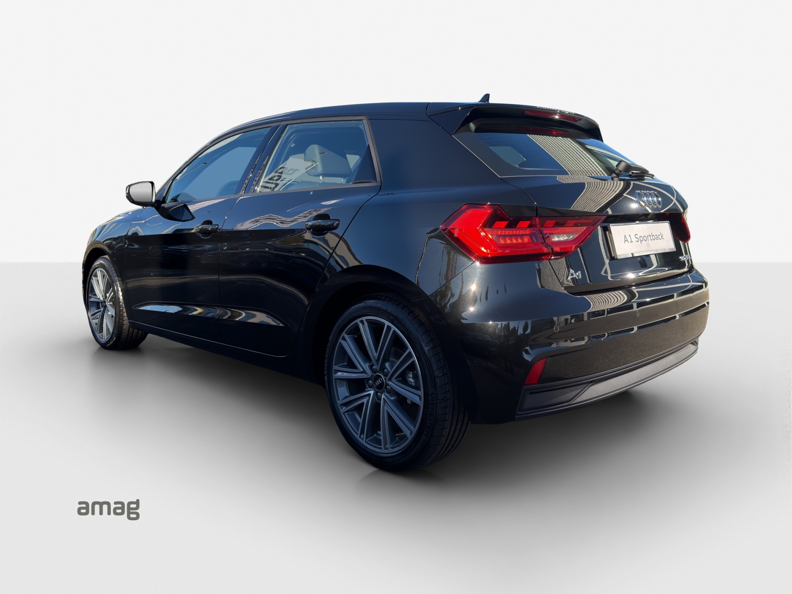 AUDI A1 Sportback 30 TFSI S-tronic-showroom-element-2