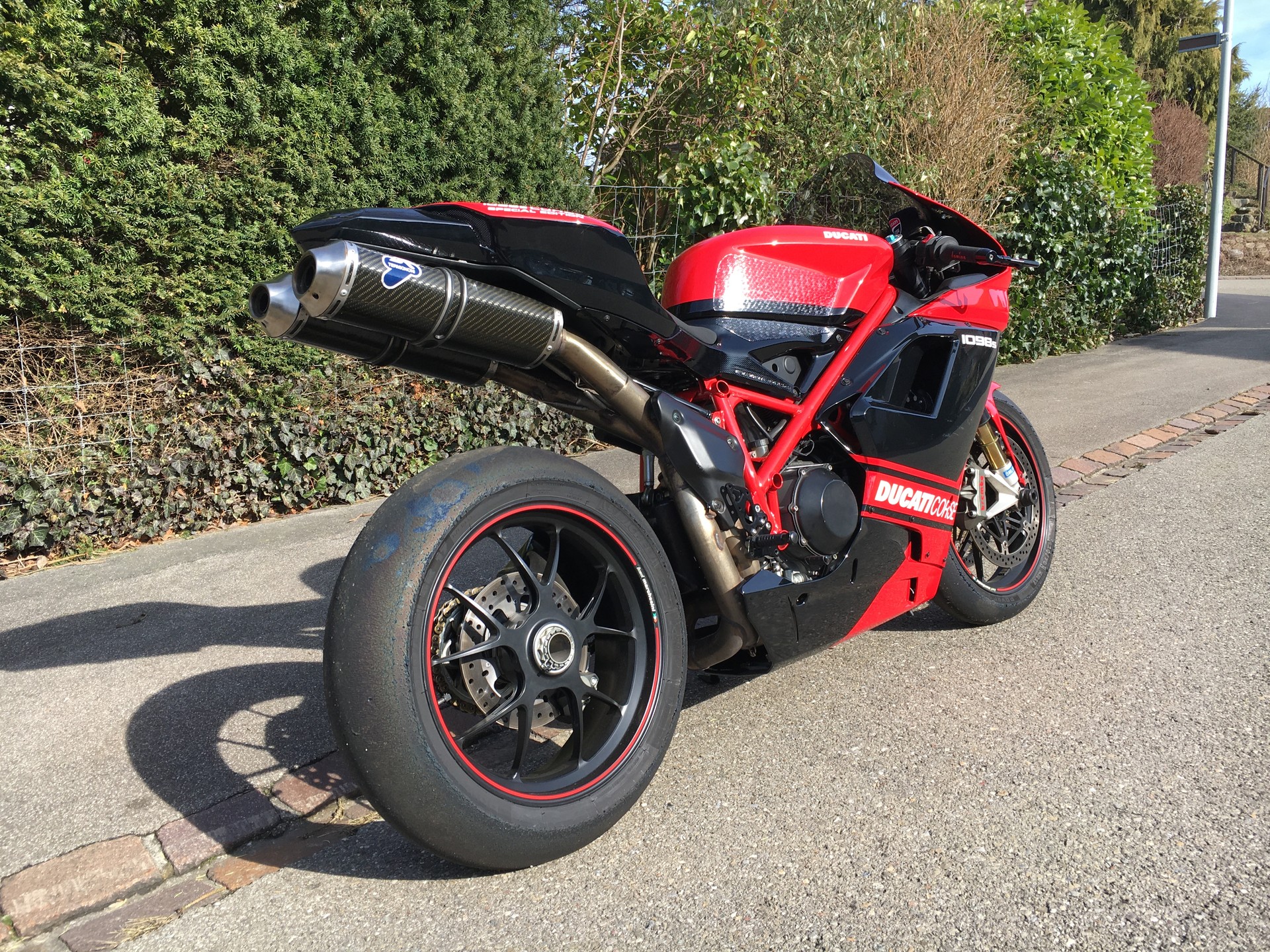 DUCATI 1098 S-image-2