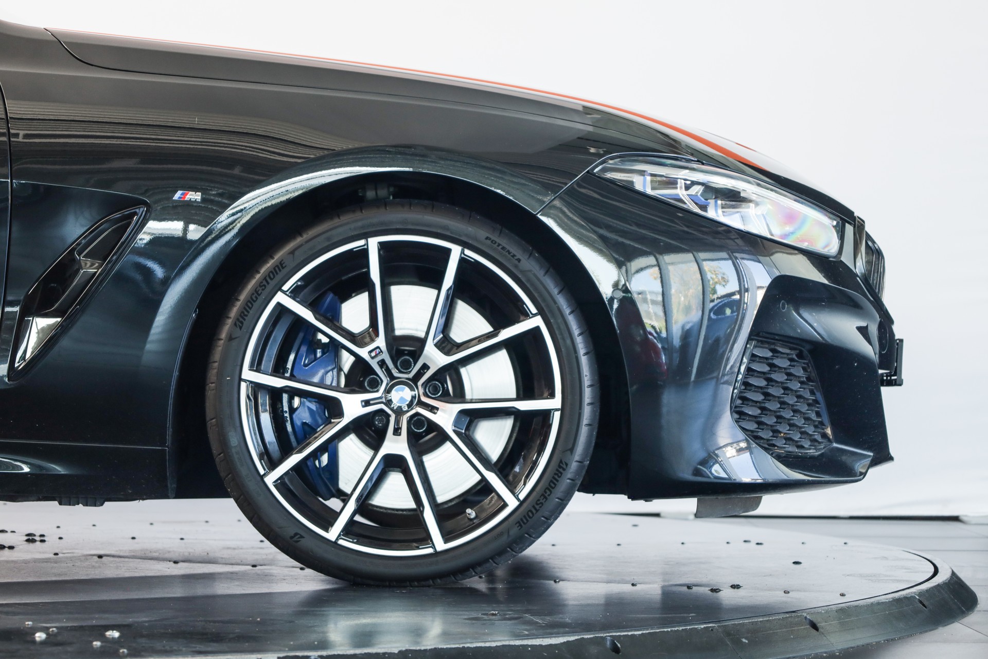 BMW 840d xDrive M Sport GranCoupé Laserlight • Toit panoramique • Jantes M 20"-image-26