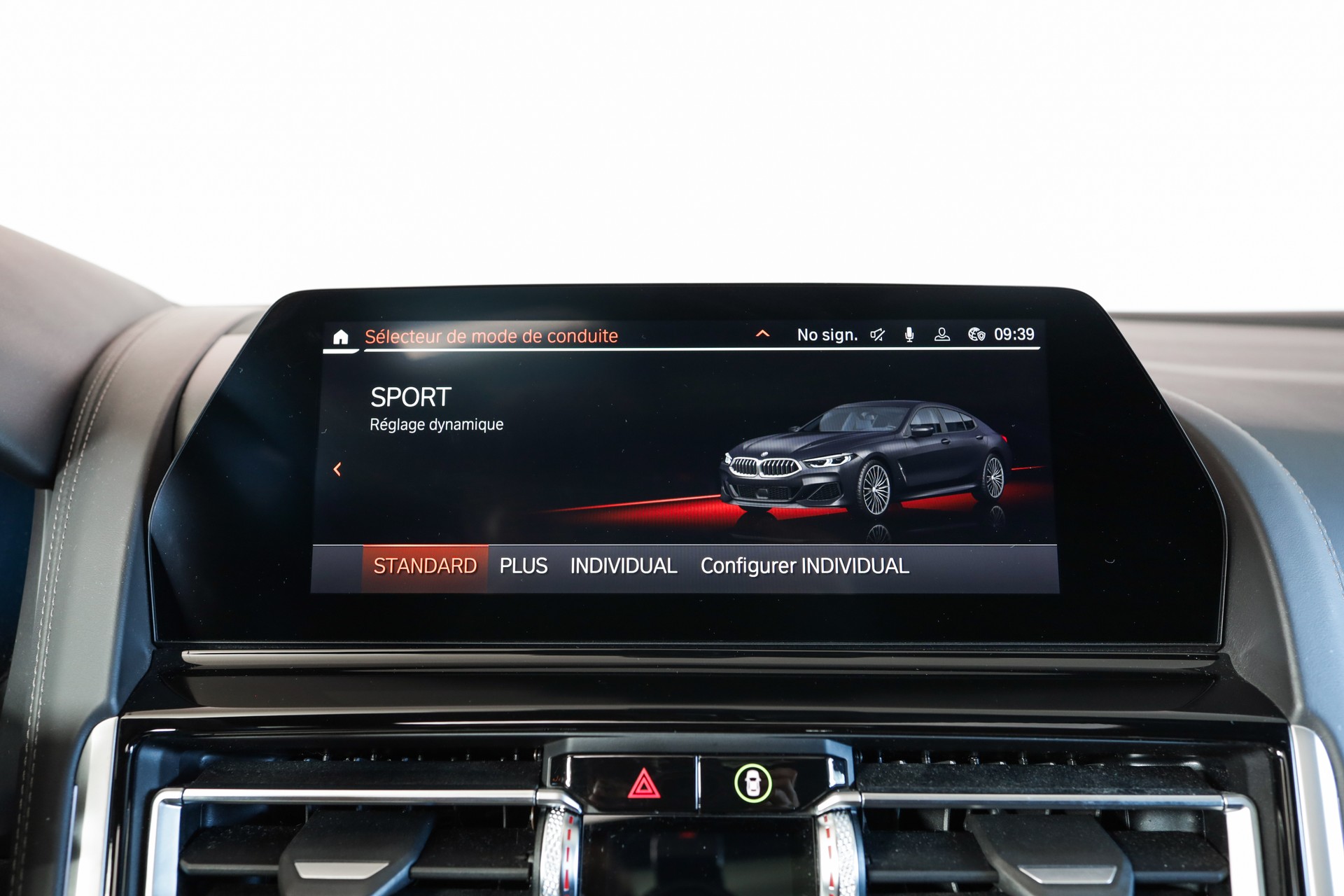 BMW 840d xDrive M Sport GranCoupé Laserlight • Toit panoramique • Jantes M 20"-image-18
