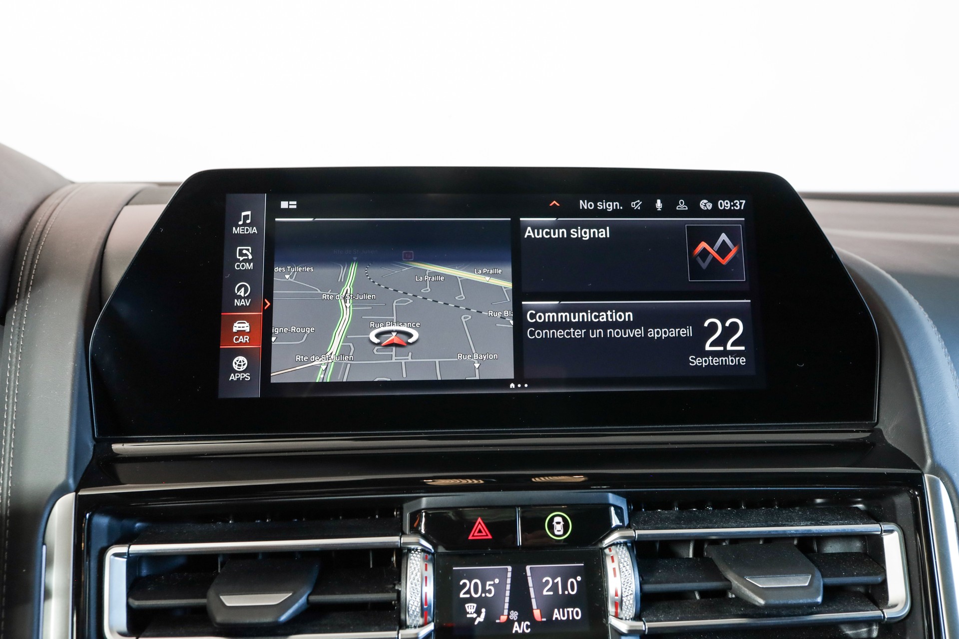 BMW 840d xDrive M Sport GranCoupé Laserlight • Toit panoramique • Jantes M 20"-image-15