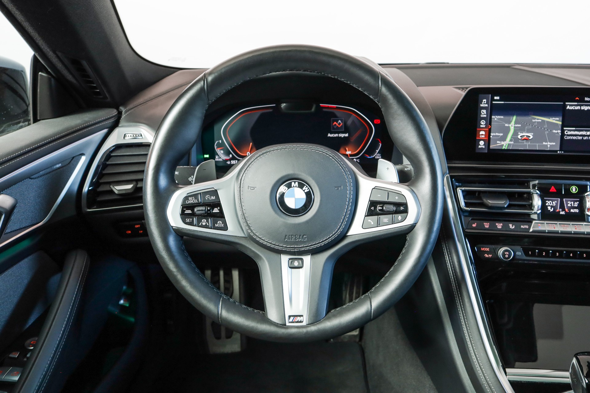 BMW 840d xDrive M Sport GranCoupé Laserlight • Toit panoramique • Jantes M 20"-image-12
