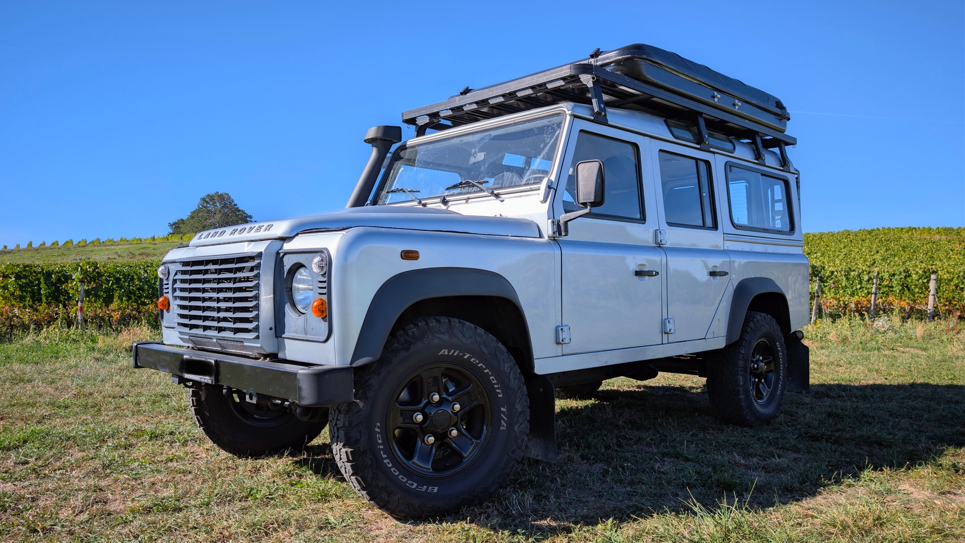 LAND ROVER Defender 110 2.4 Td4 SW