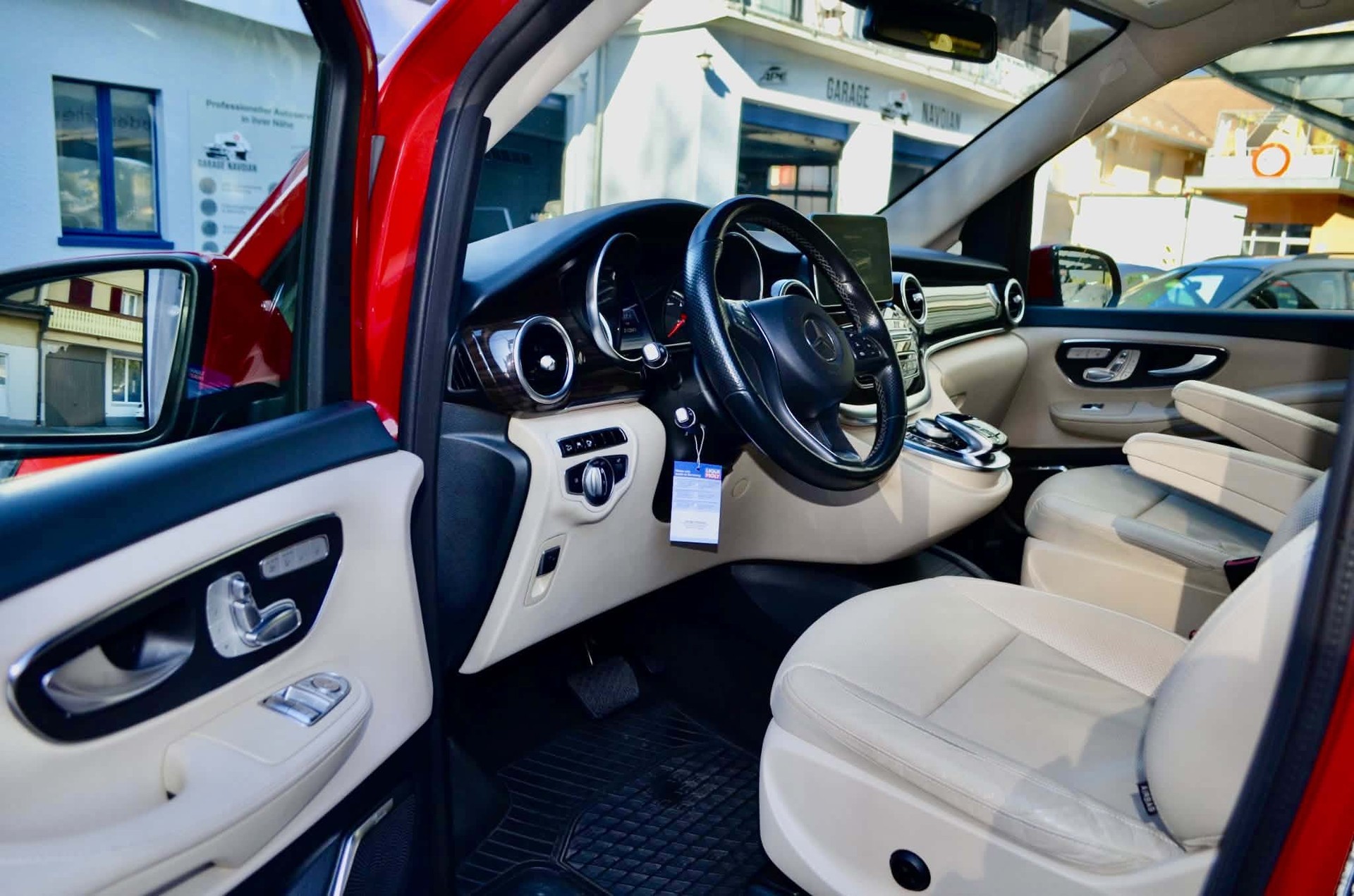 MERCEDES-BENZ V 250 d lang 4Matic 7G-Tronic-image-7