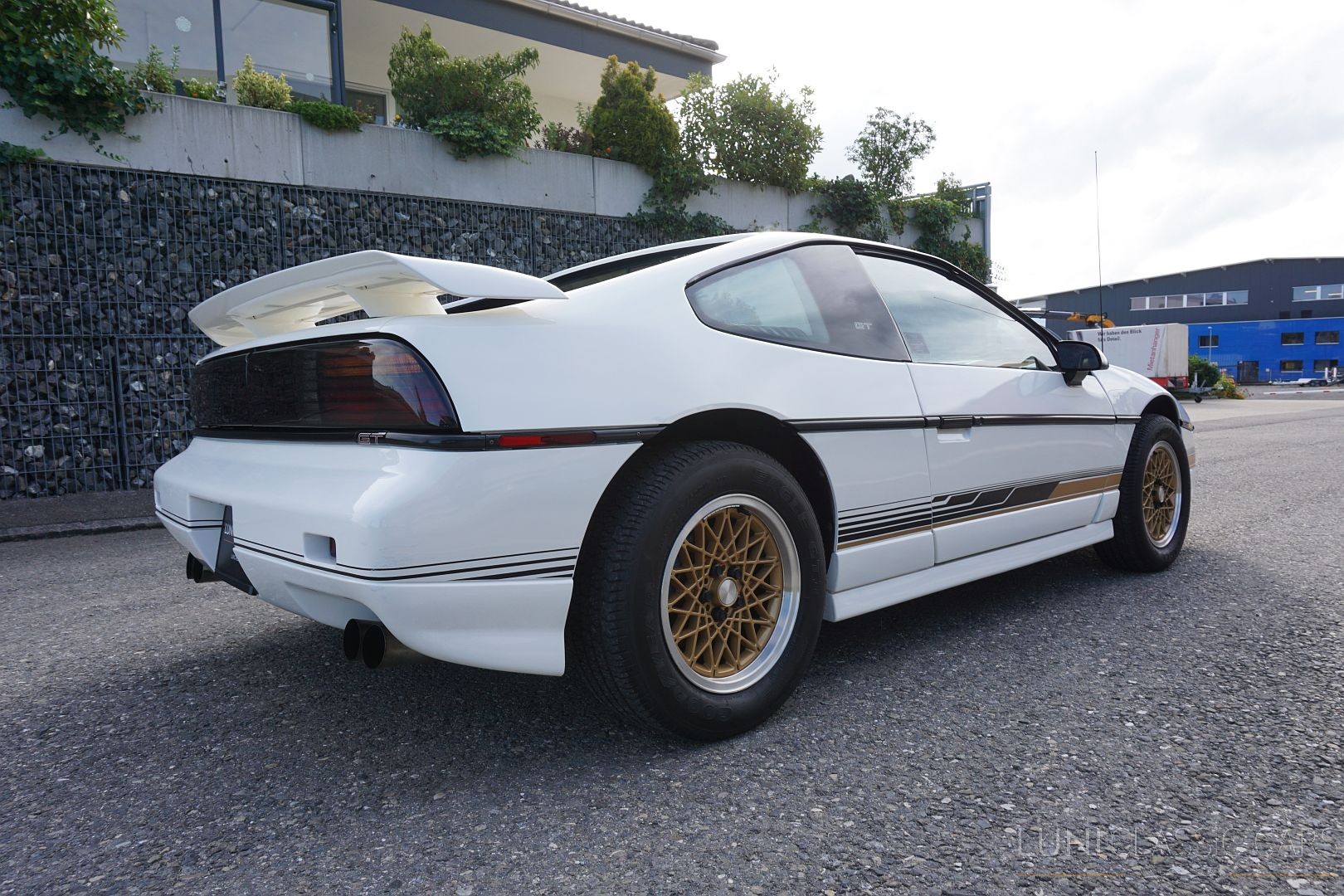 PONTIAC Fiero GT-image-6