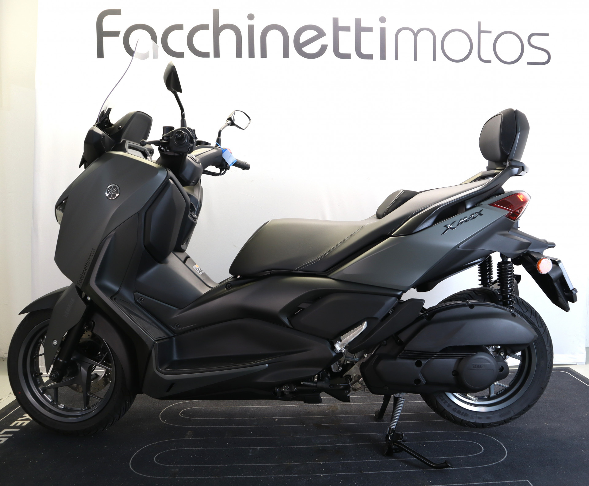 YAMAHA X-Max 125-image-4