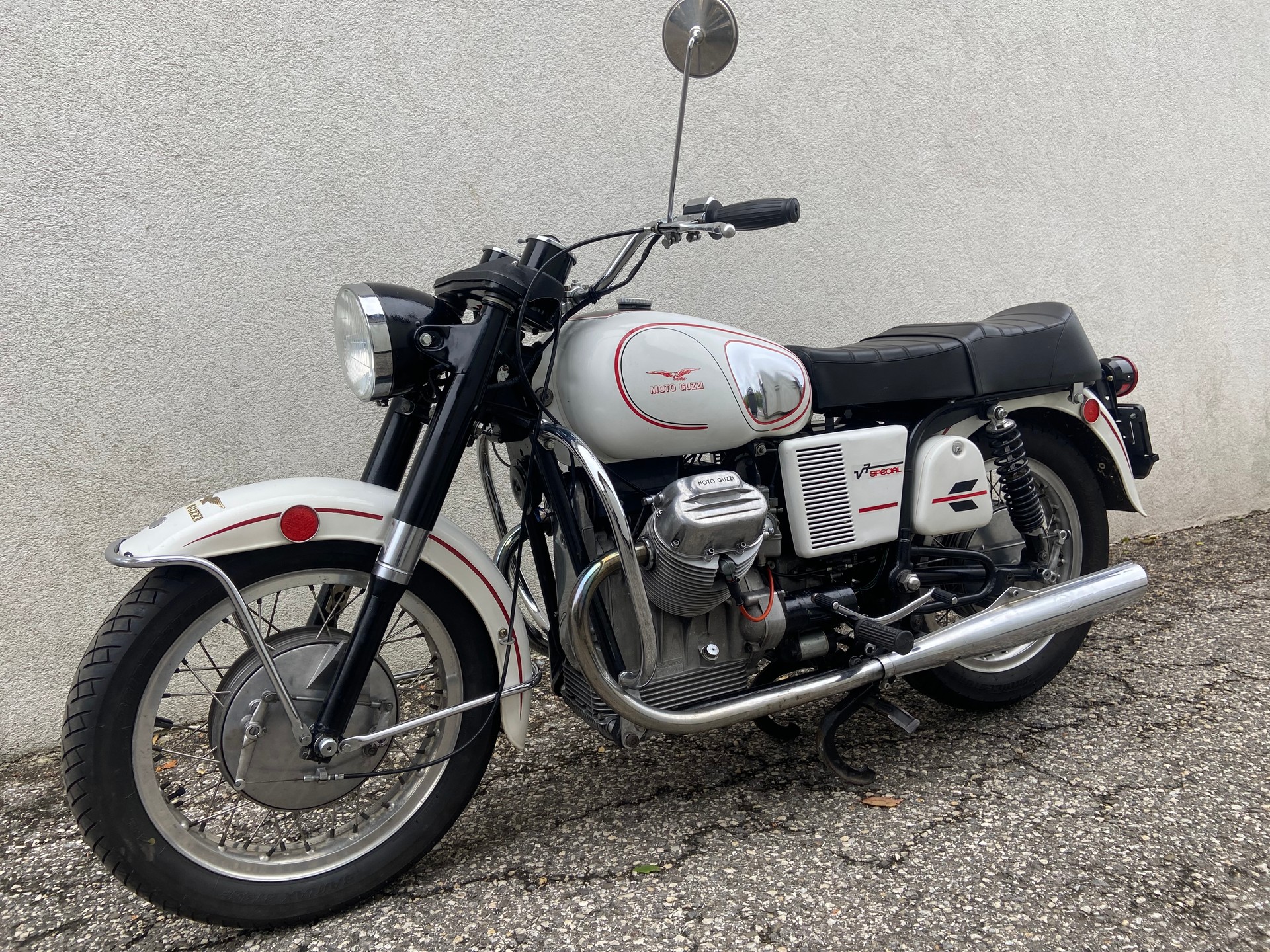 MOTO GUZZI V7 Spécial-image-2