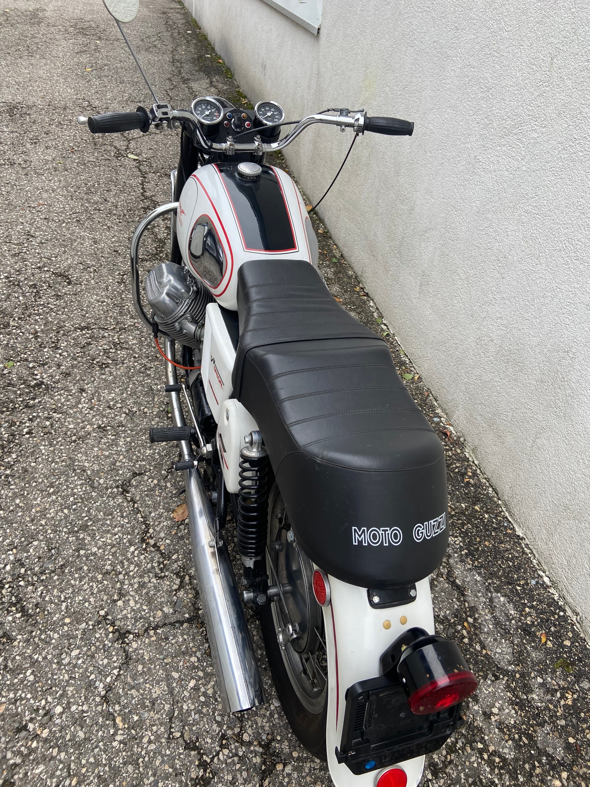 MOTO GUZZI V7 Spécial-image-5