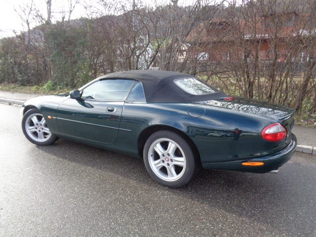 JAGUAR XKR S/C Convertible-image-3