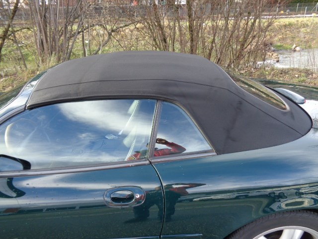 JAGUAR XKR S/C Convertible-image-4