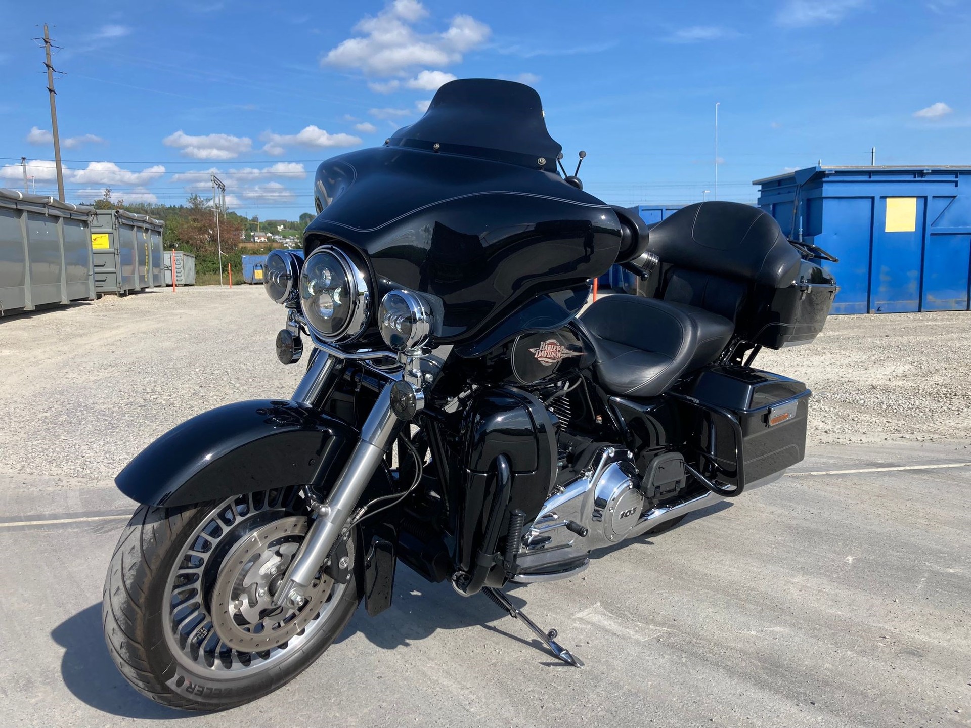 HARLEY-DAVIDSON FLHTC Electra Glide Classic ABS-image-4