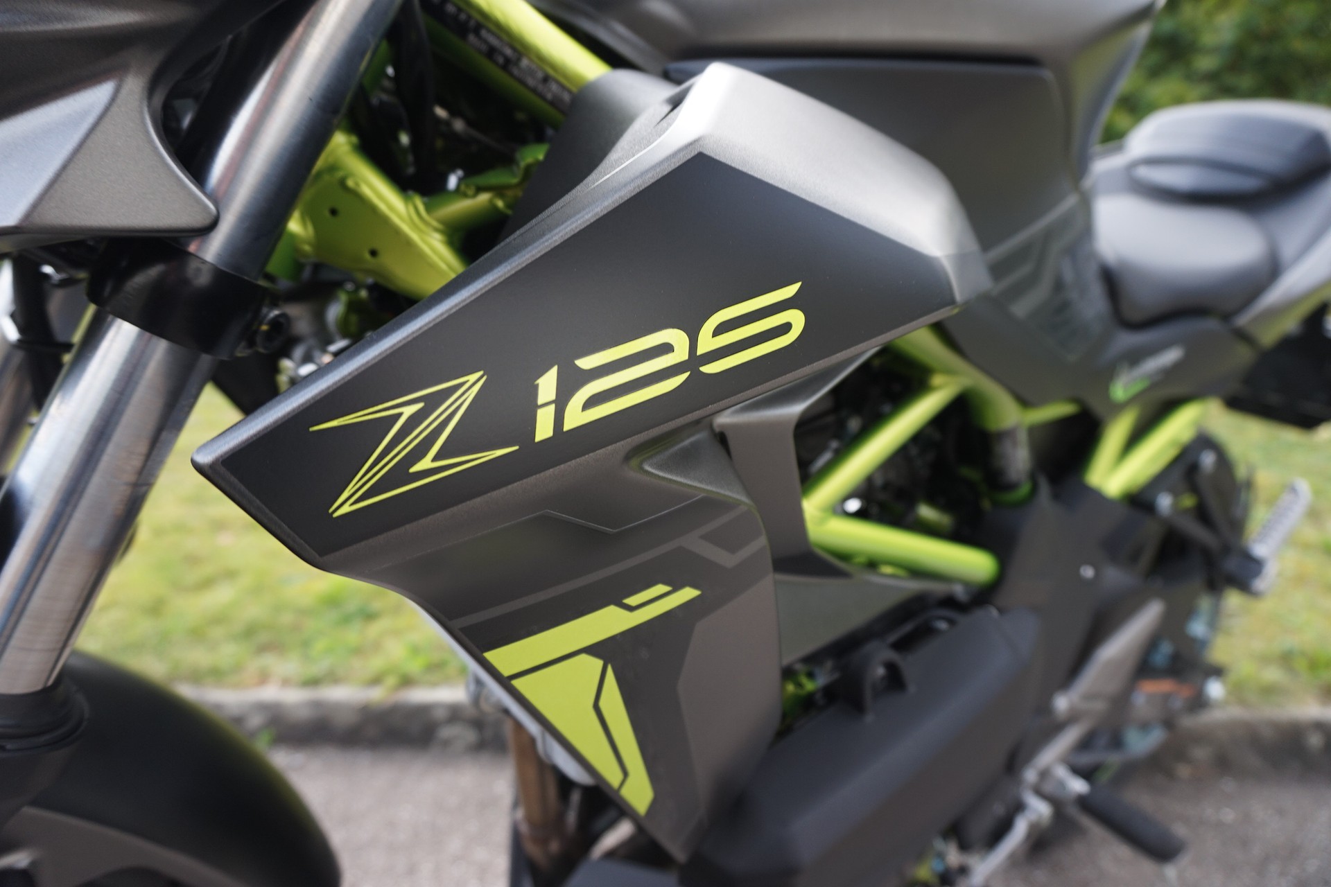 KAWASAKI Z 125 ABS MY24-image-9