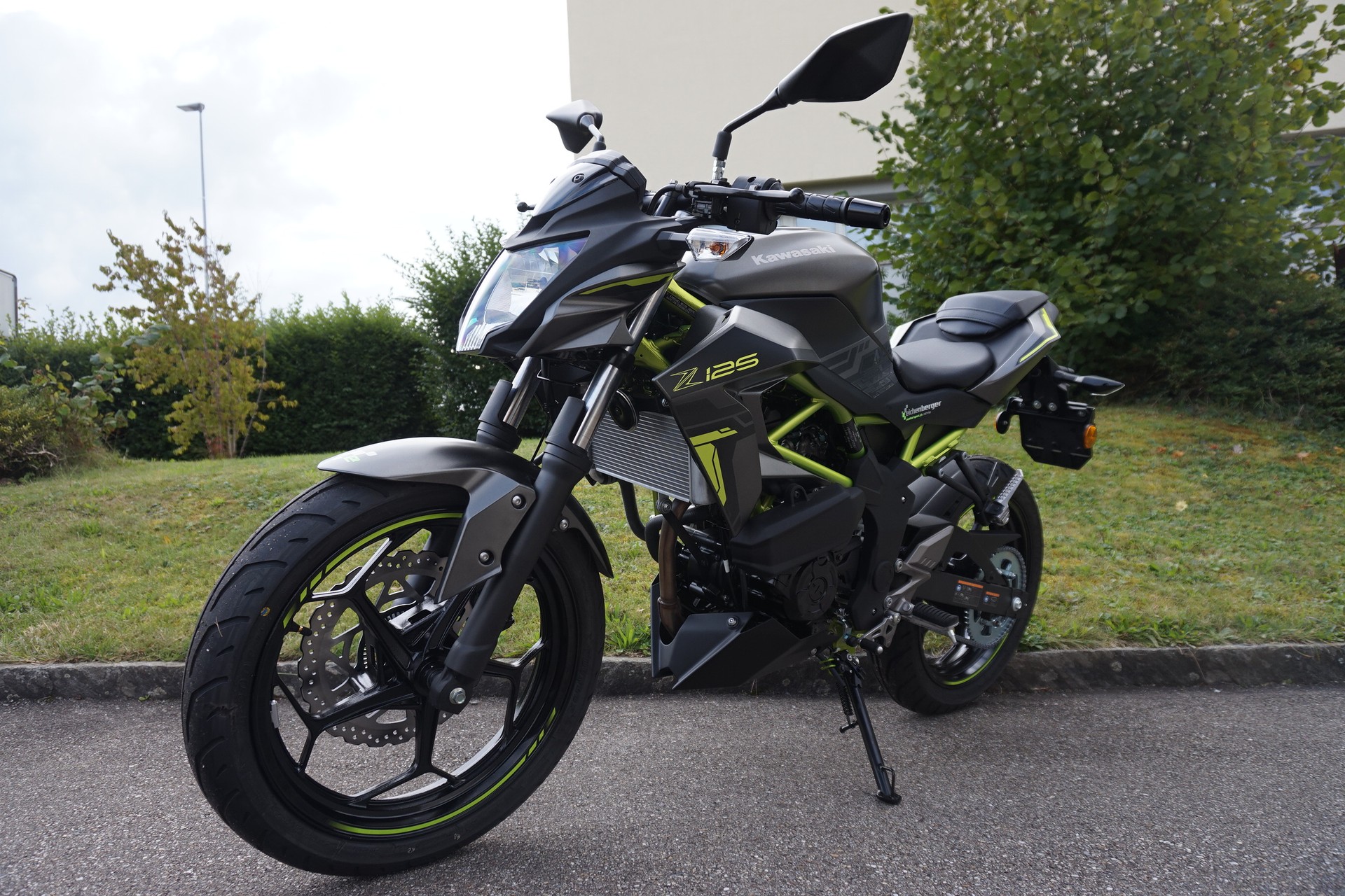KAWASAKI Z 125 ABS MY24-image-6