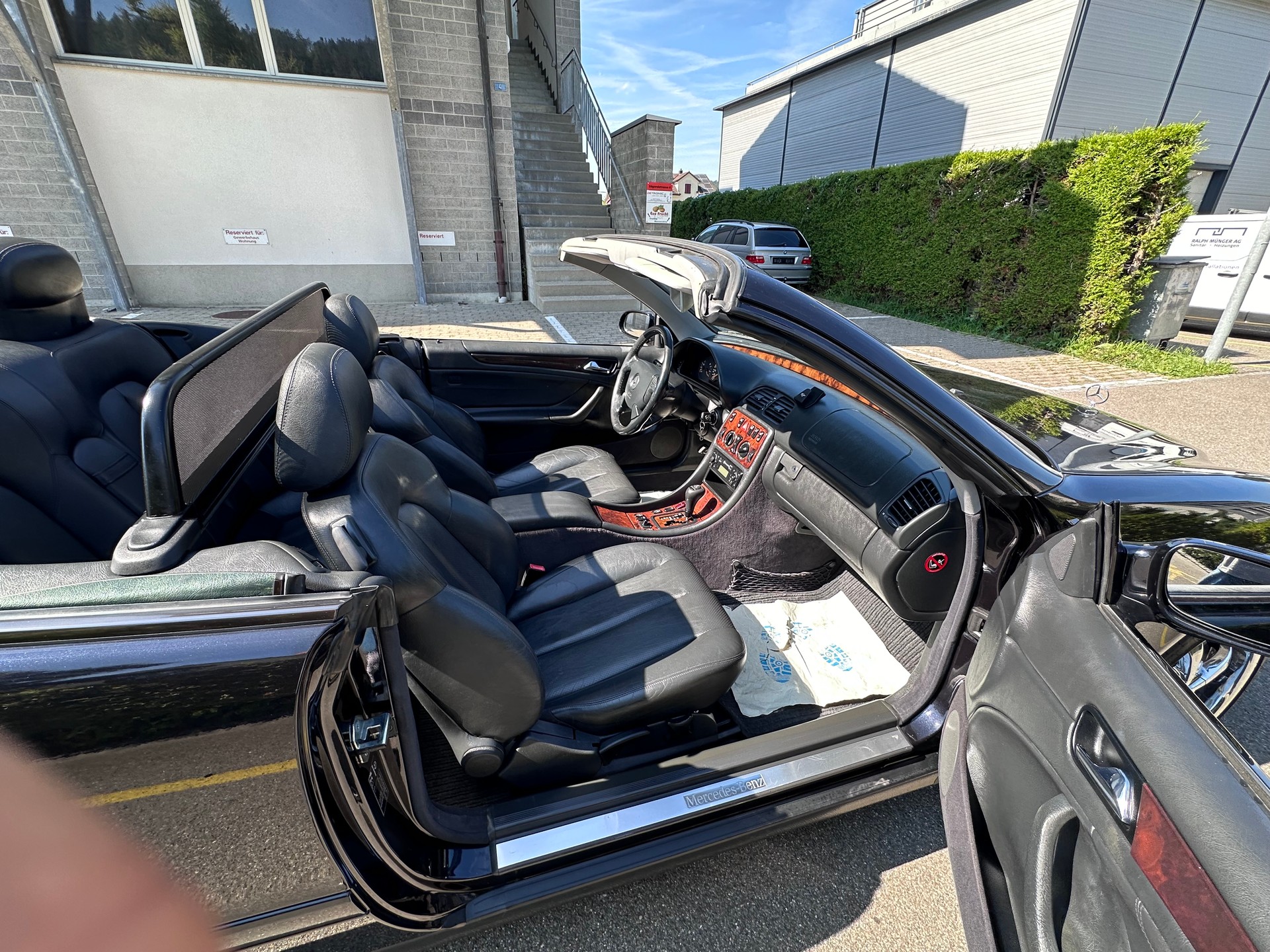 MERCEDES-BENZ CLK 320 Elégance Automatic-image-14
